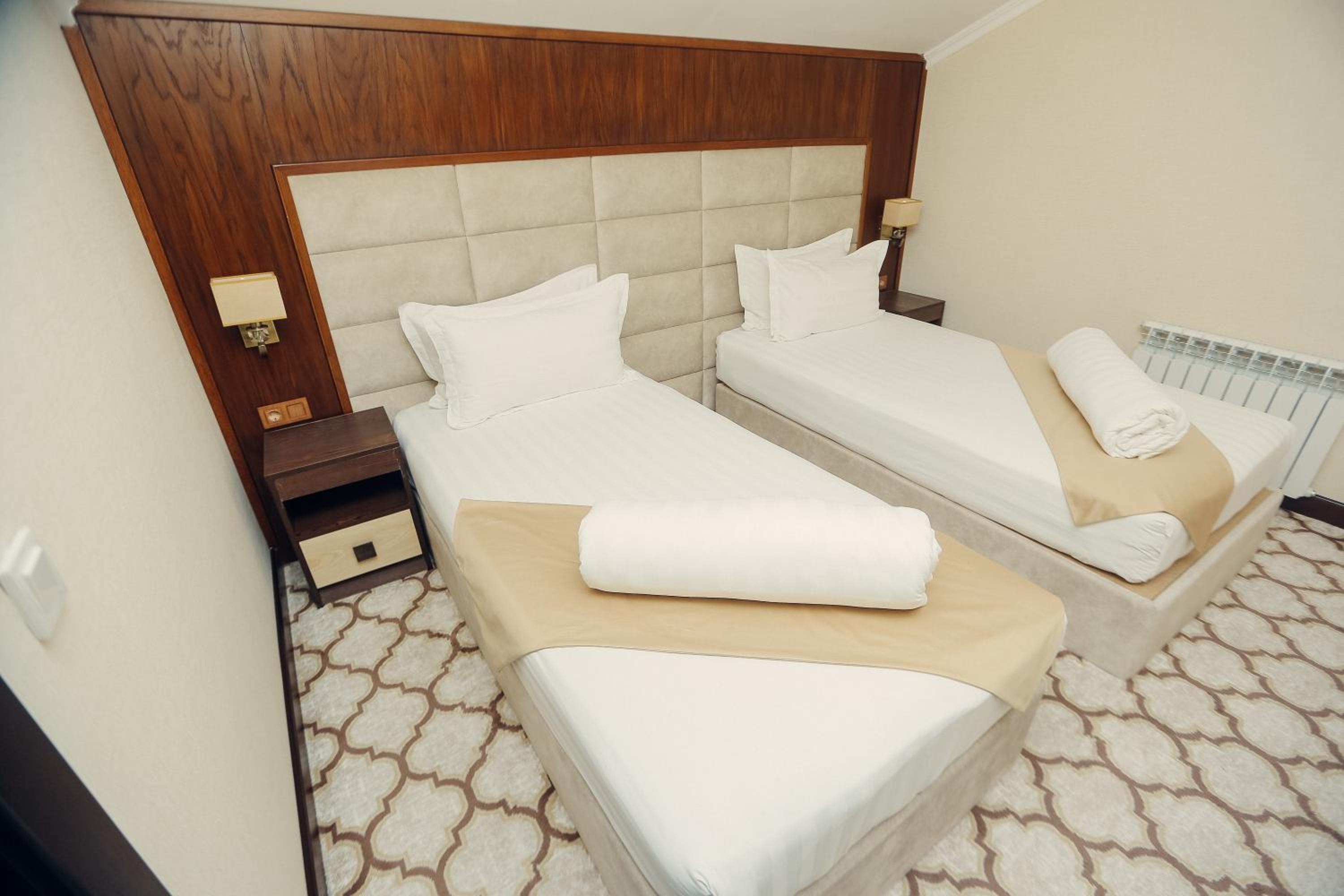 Superior Double or Twin Room with Terrace photo 2