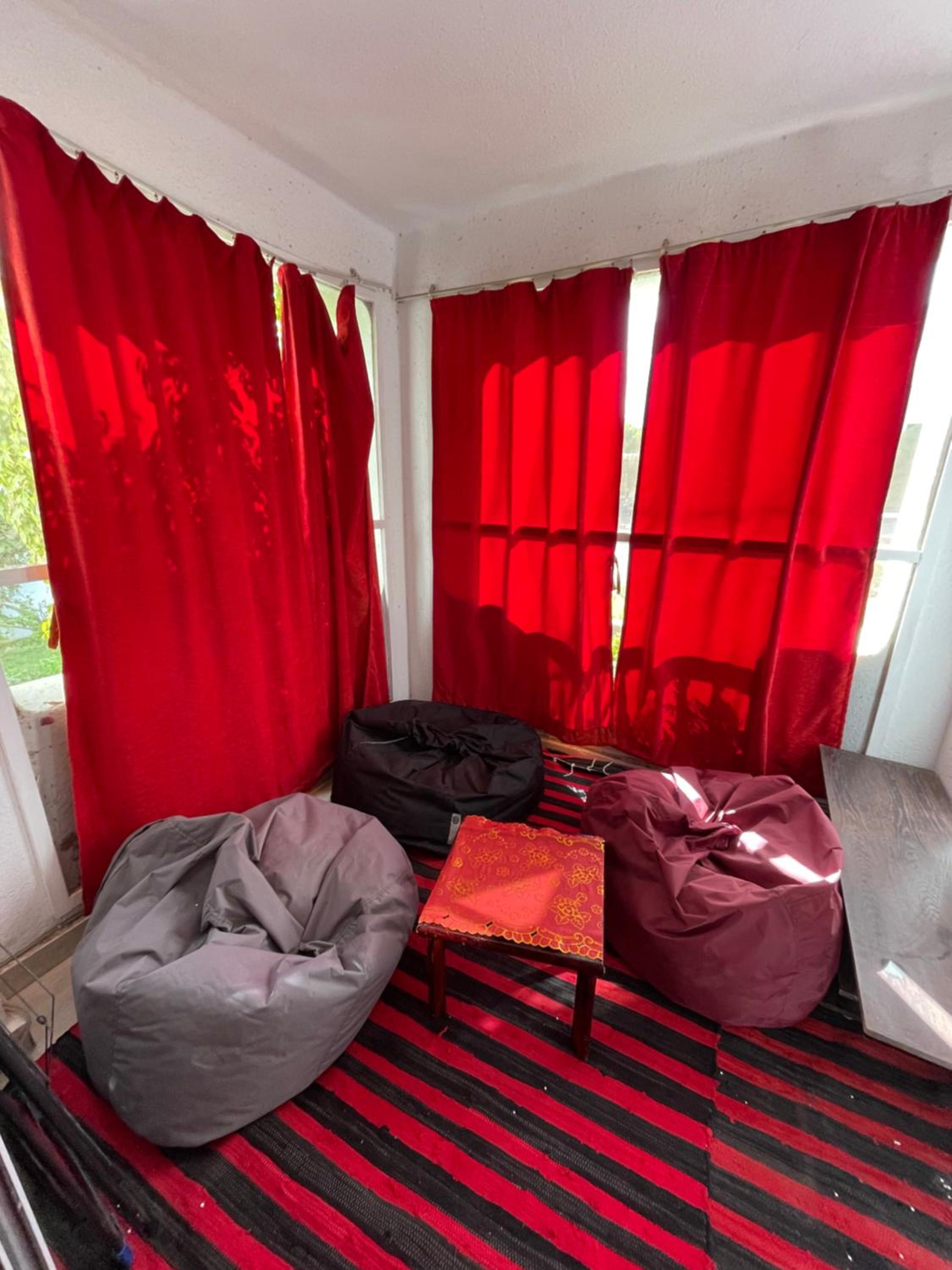Deluxe Family Room - Photo 23