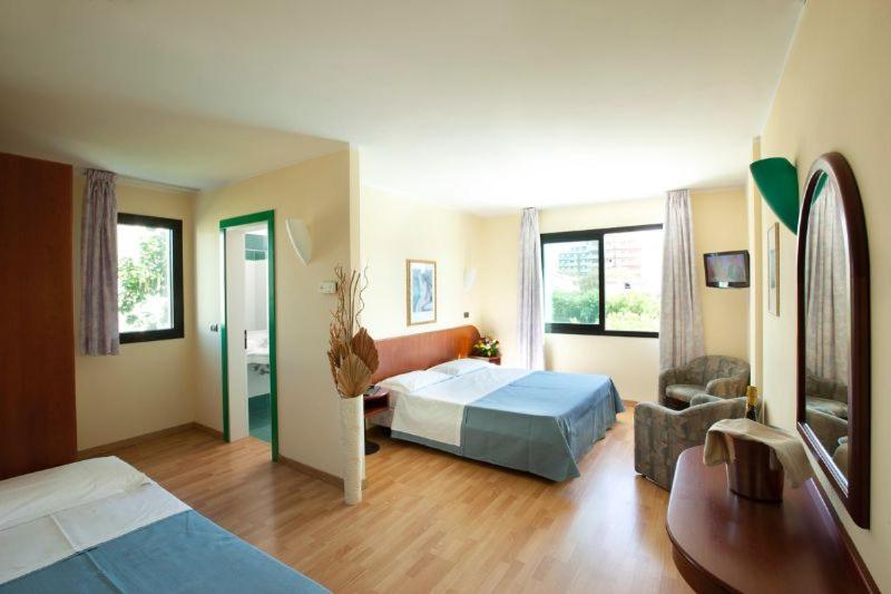 Classic Triple Room