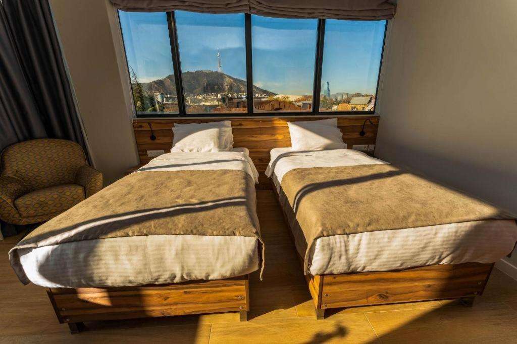 Family Suite - Photo 11