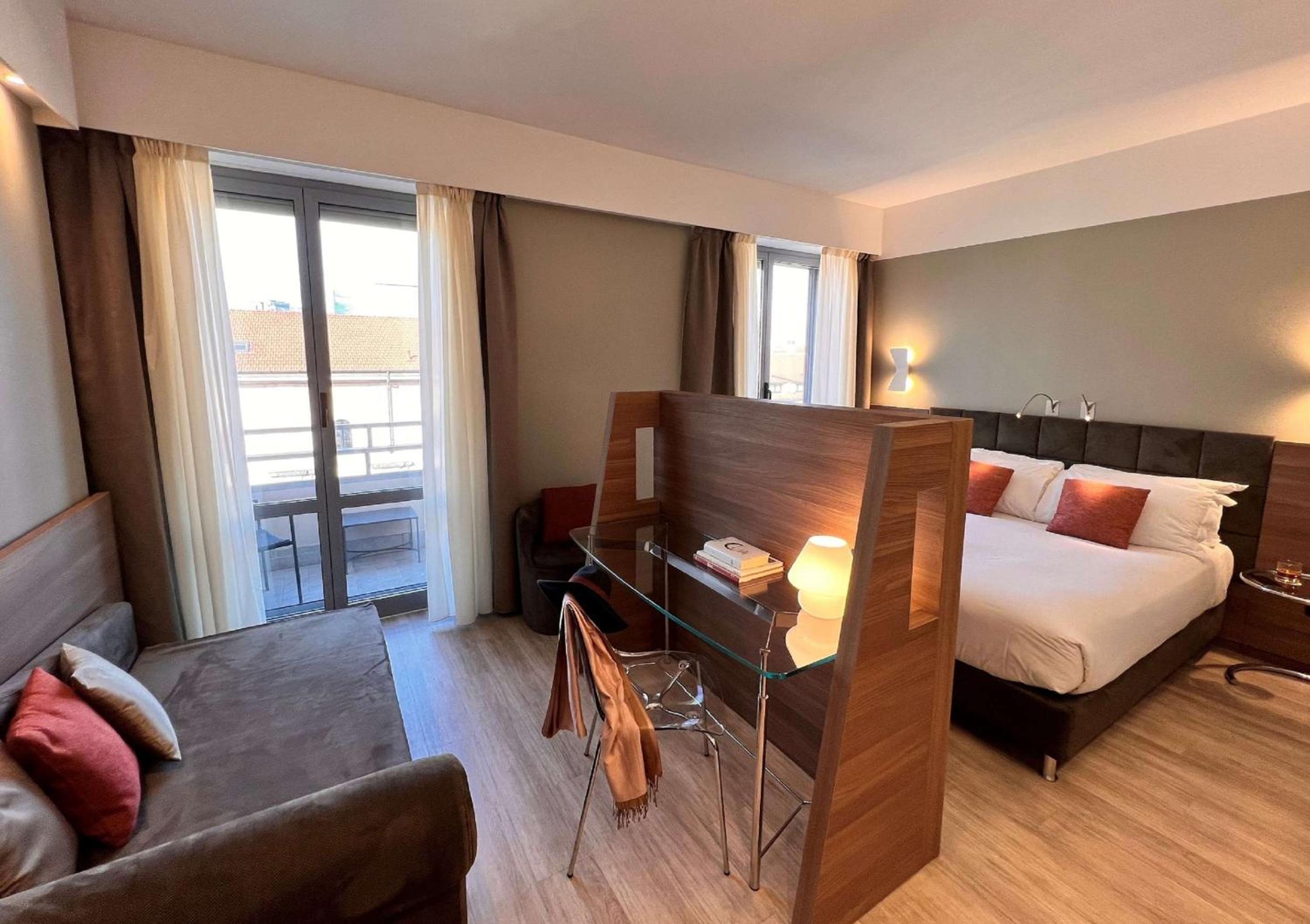 Comfort Queen Room photo 1