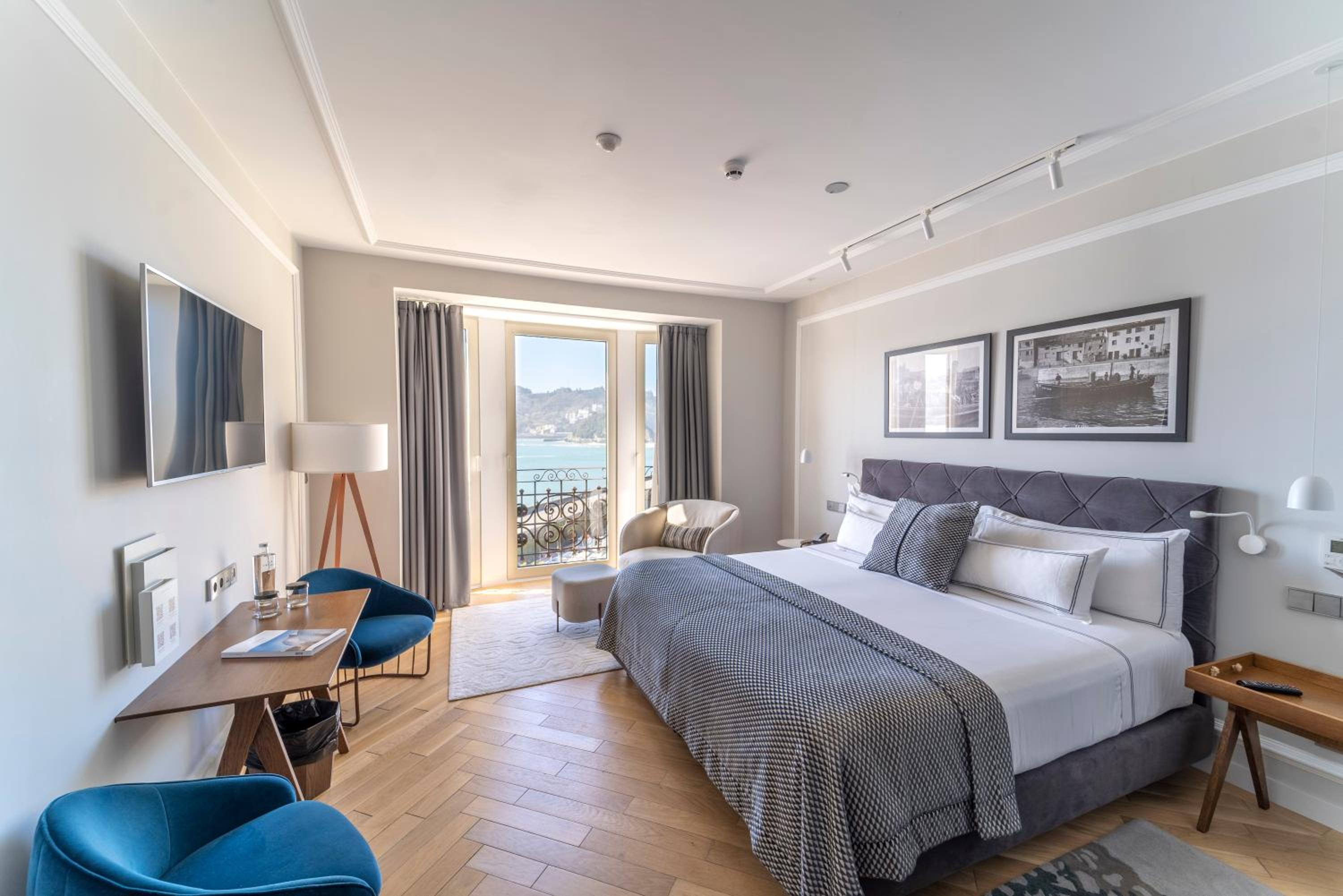 Double Room with Sea View photo 3