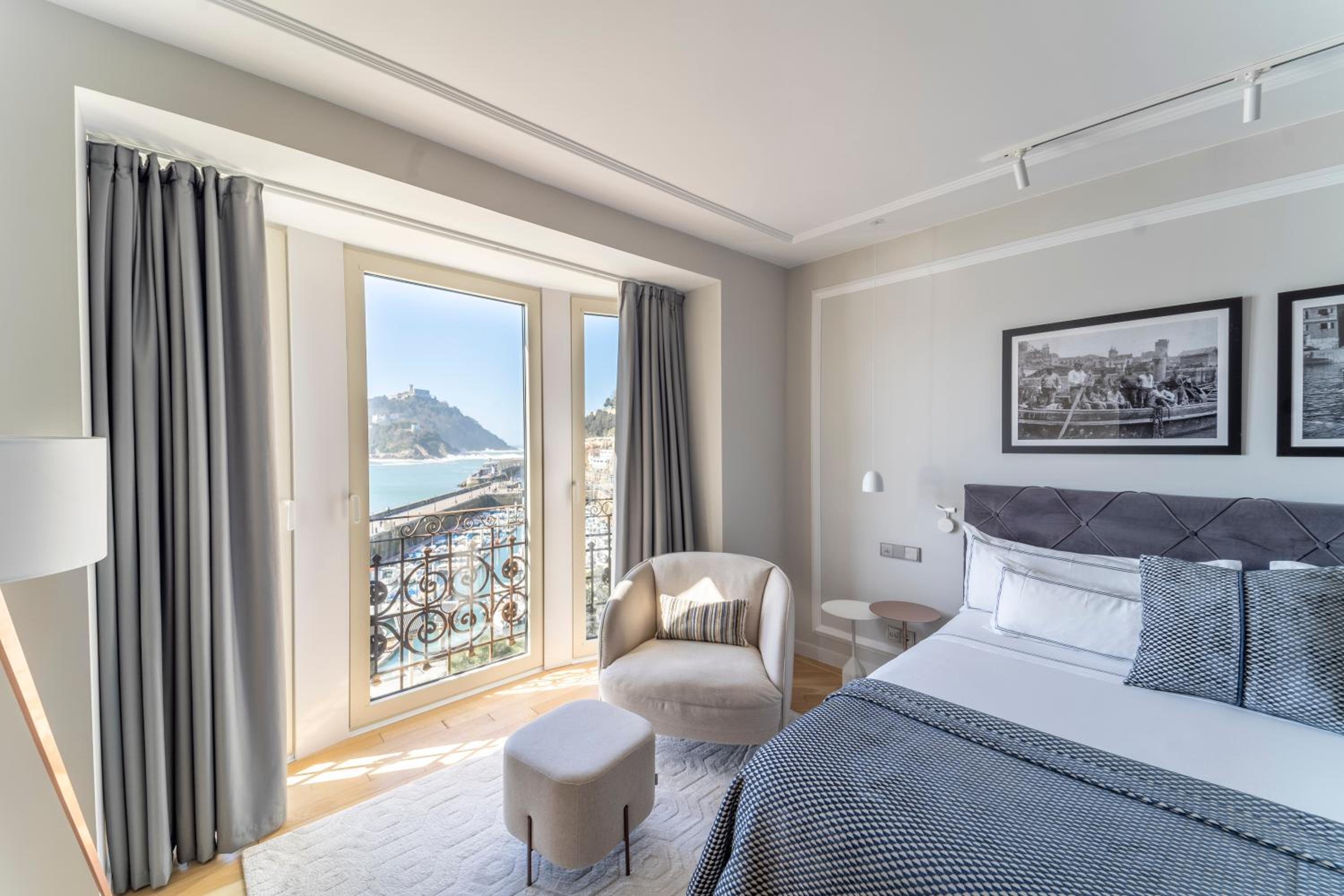 Double Room with Sea View photo 2