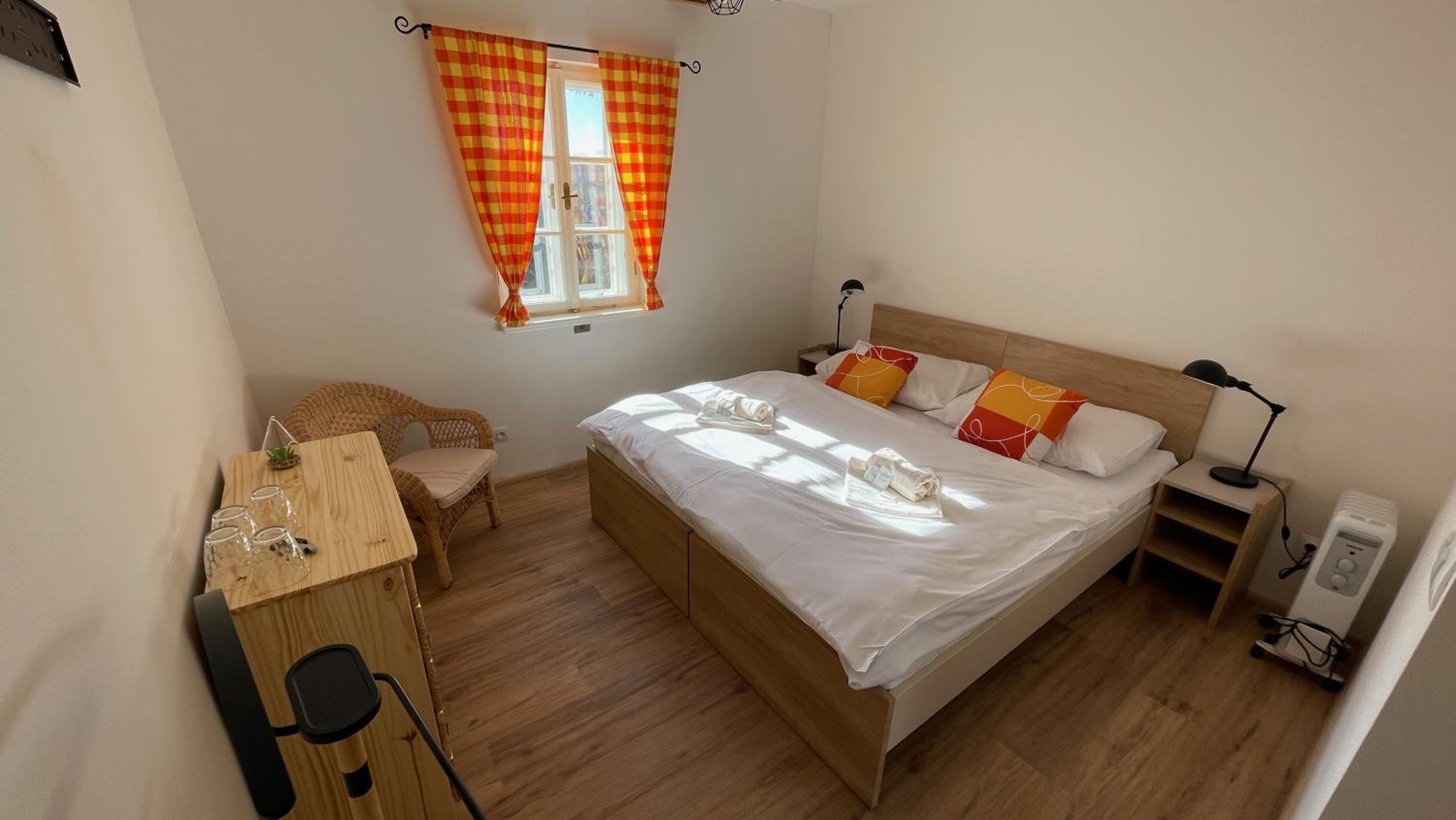 Double or Twin Room with Terrace - Photo 1