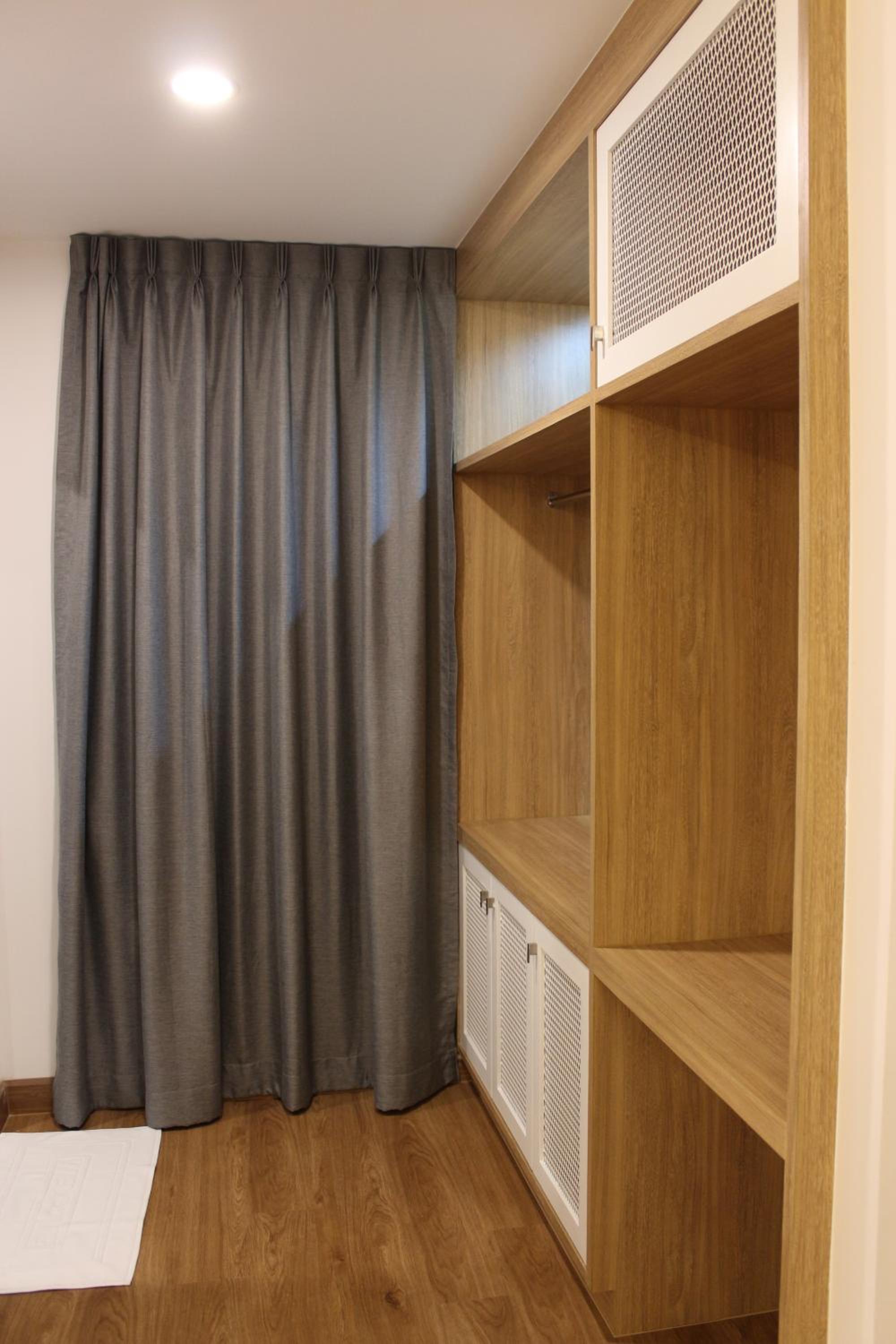 Deluxe King Room photo 3