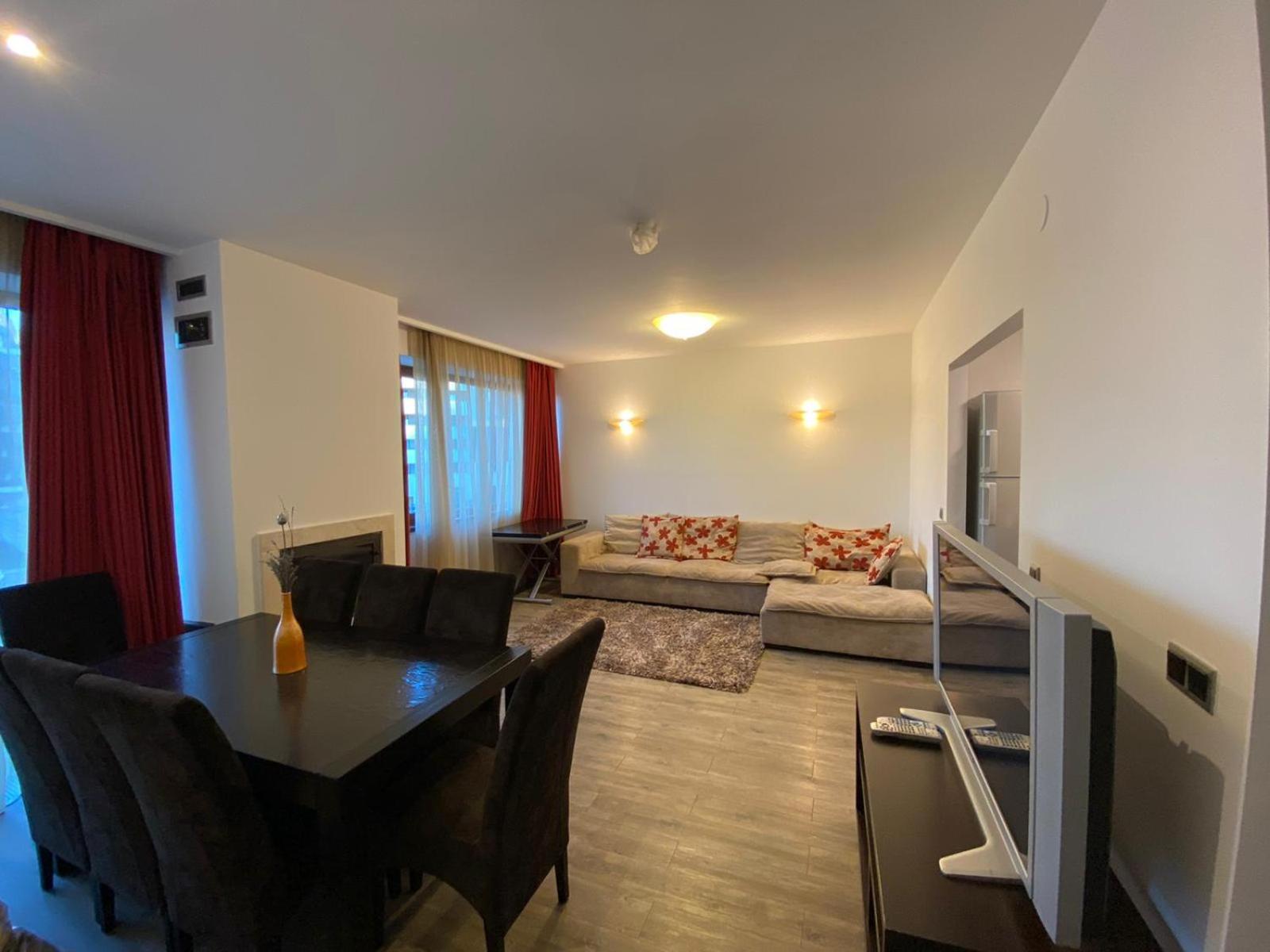 Apartment photo 1
