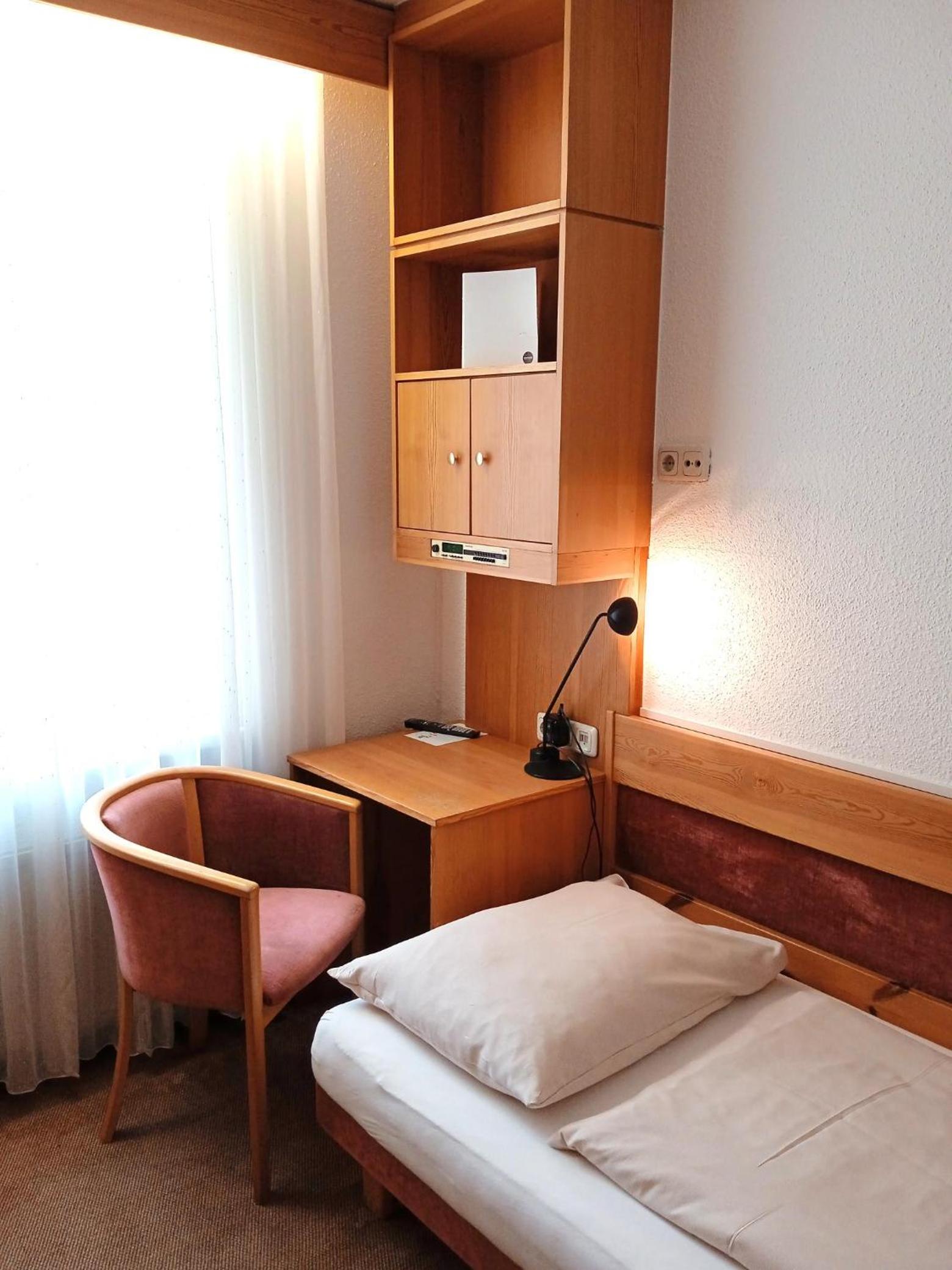Single Room with Shower