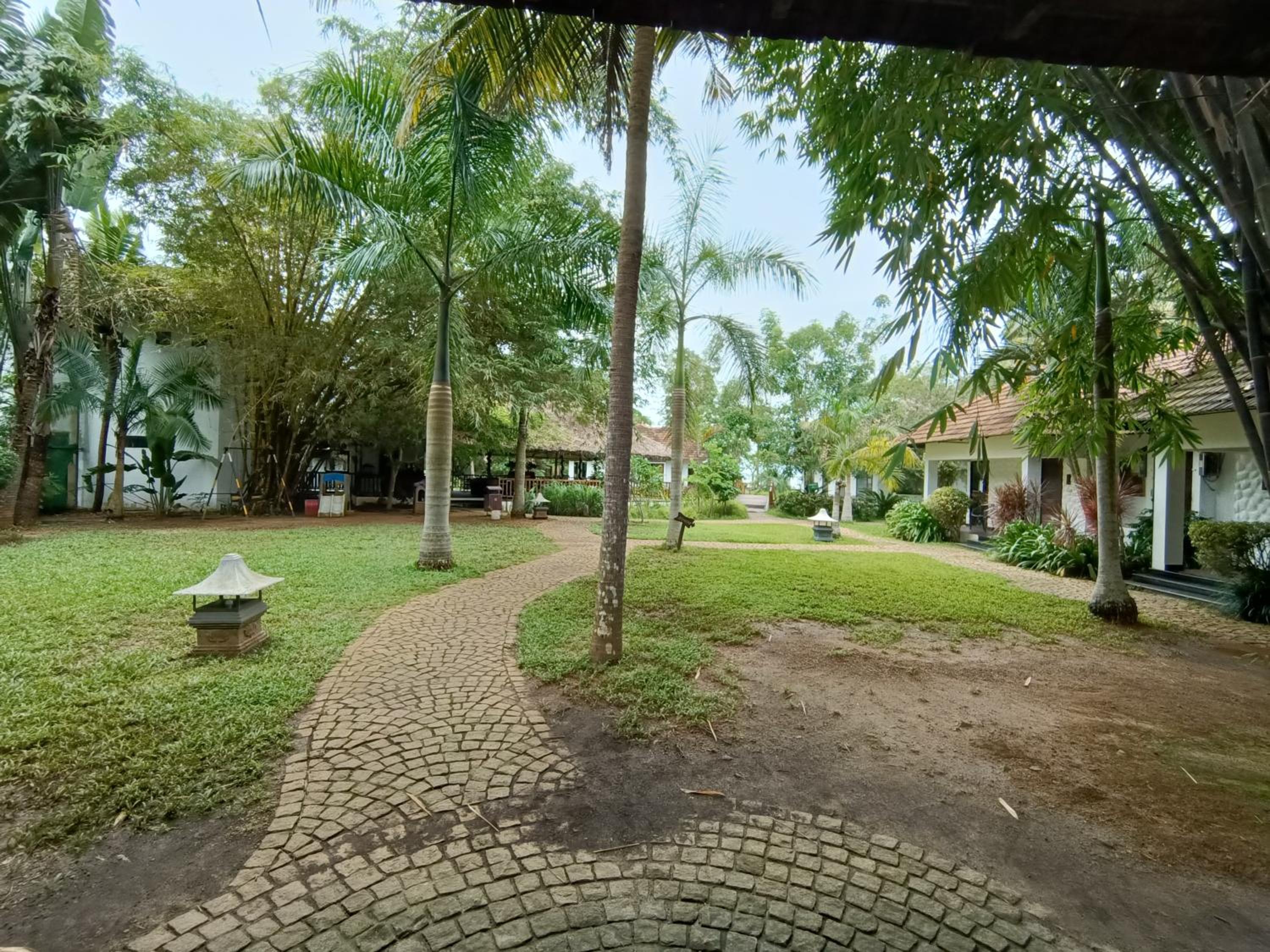 Pavillion Room - Photo 9