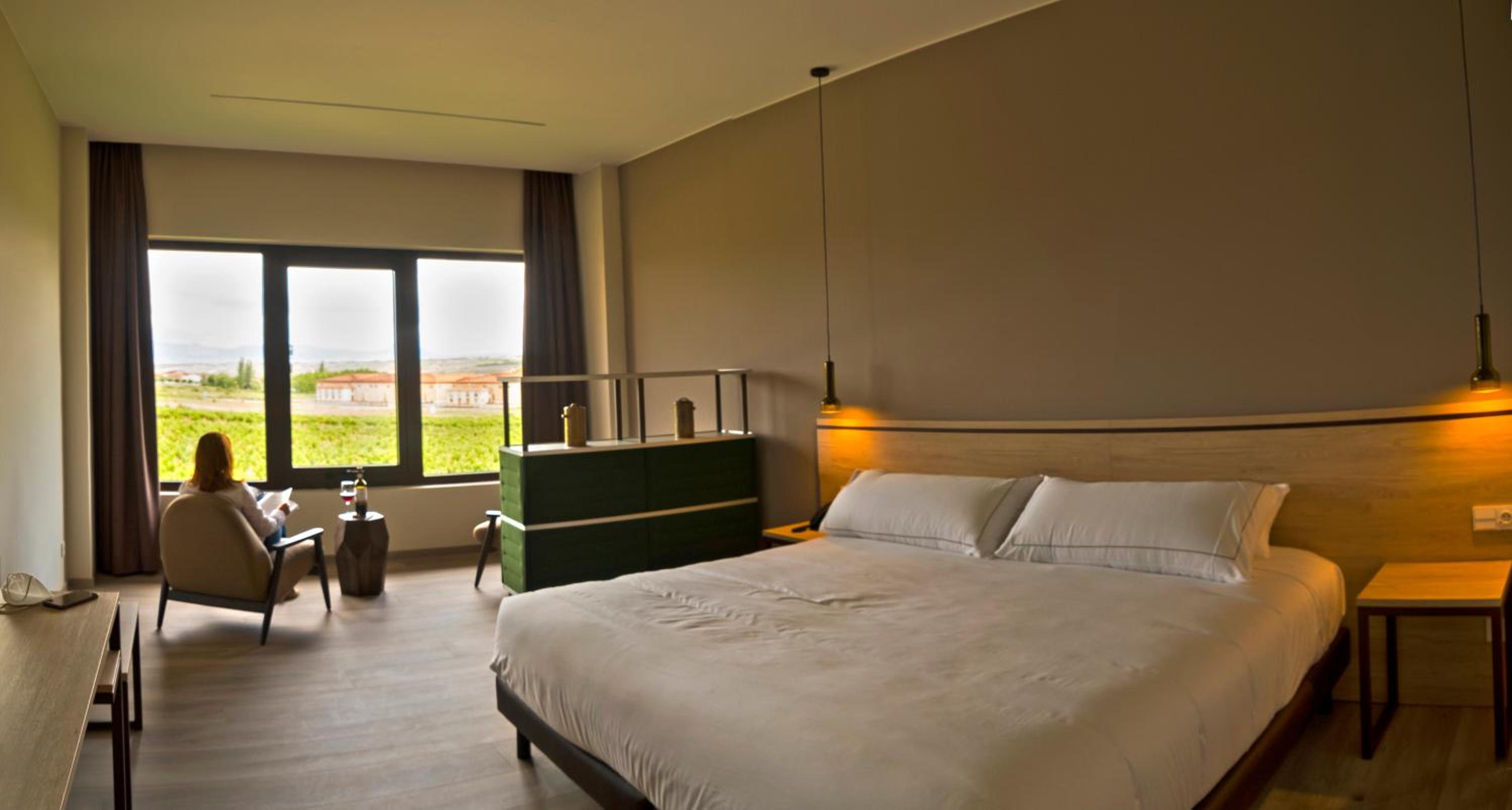 Superior Suite with Parking