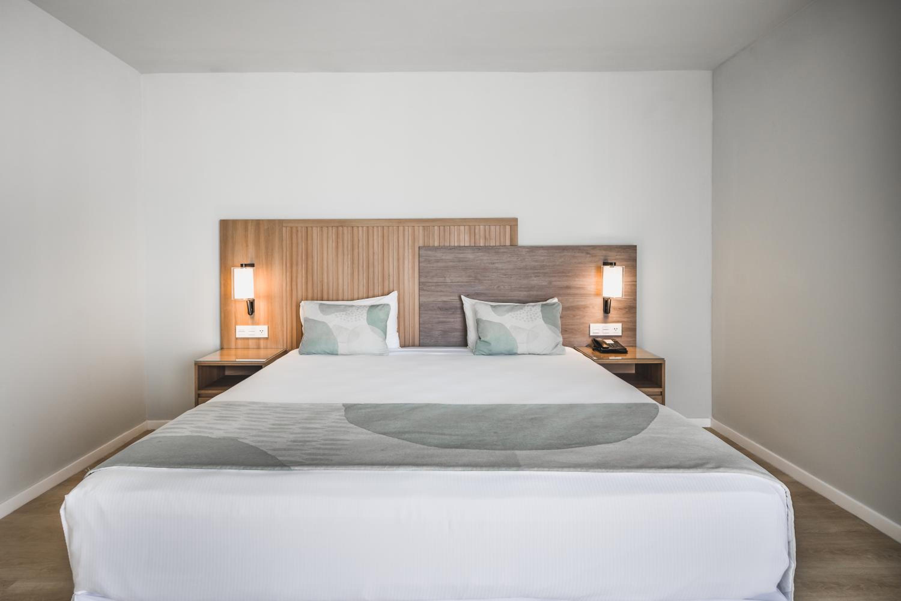 Suite with Sea View - Photo 4