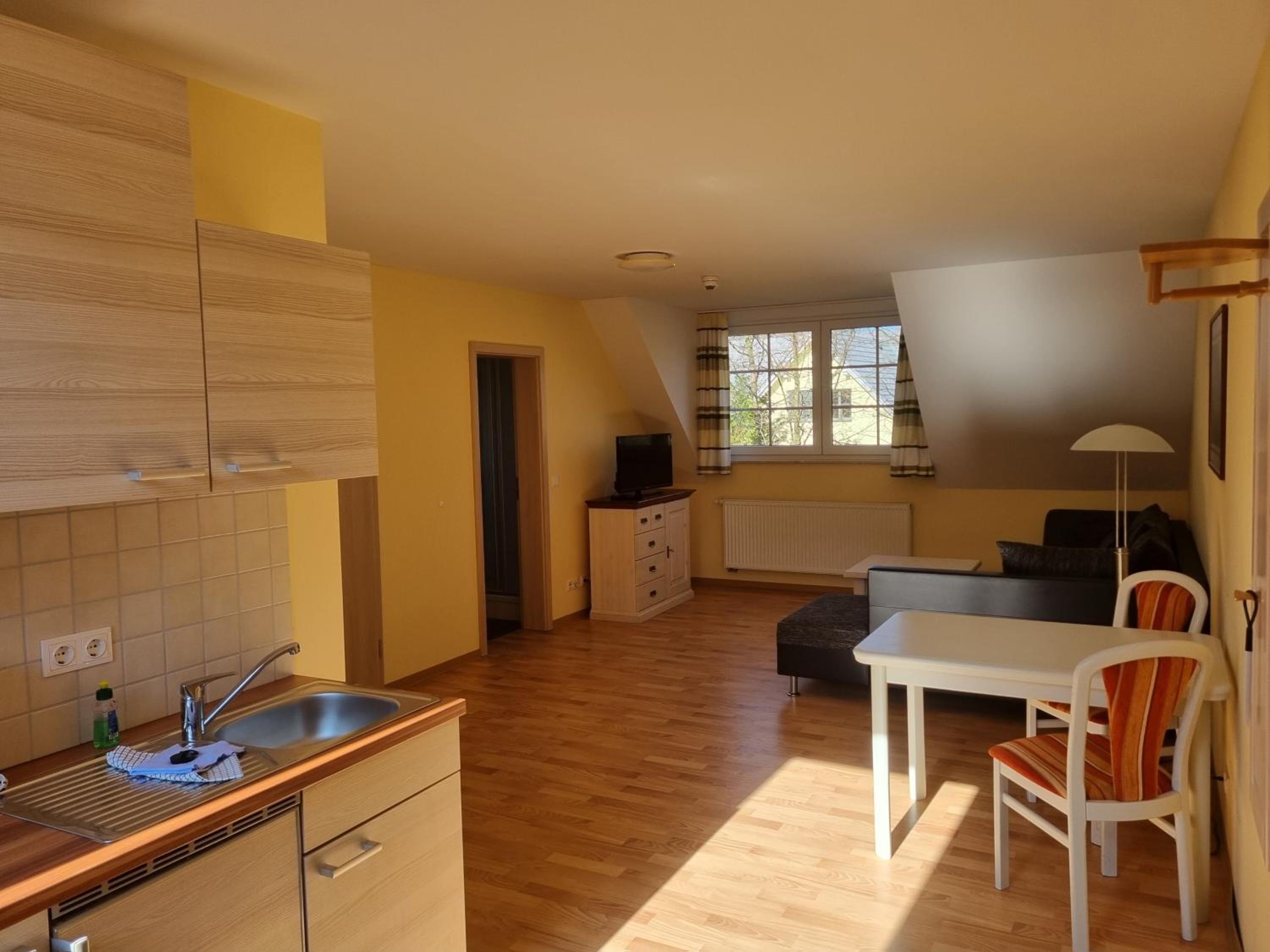 Classic Triple Room photo 3