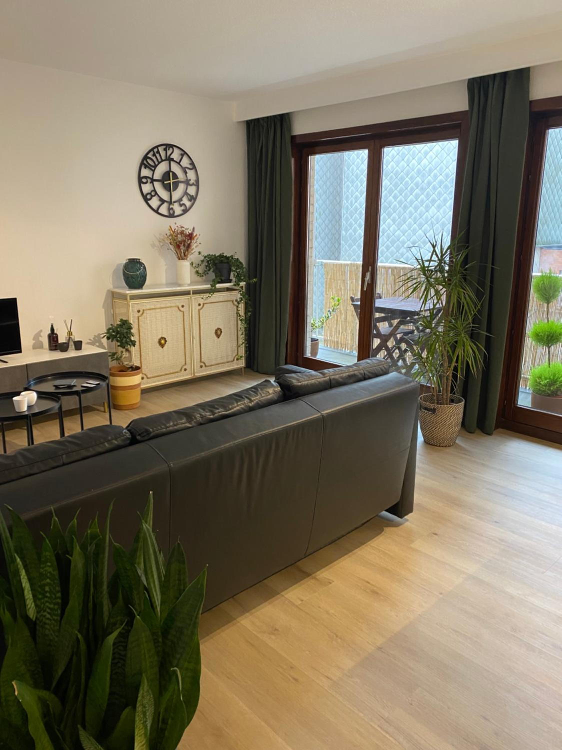 Studio with Balcony photo 2