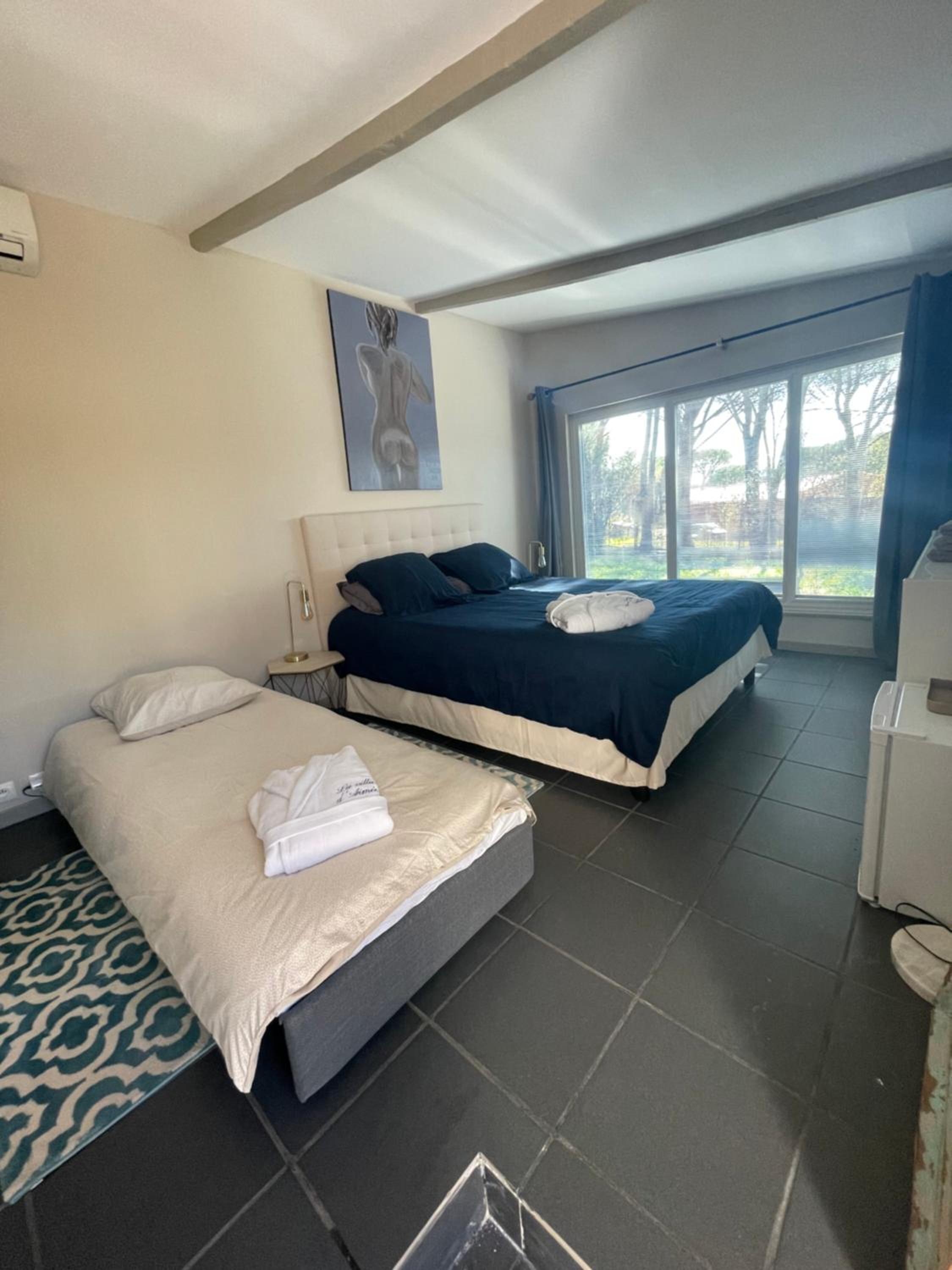 Double Room with Terrace - Photo 4
