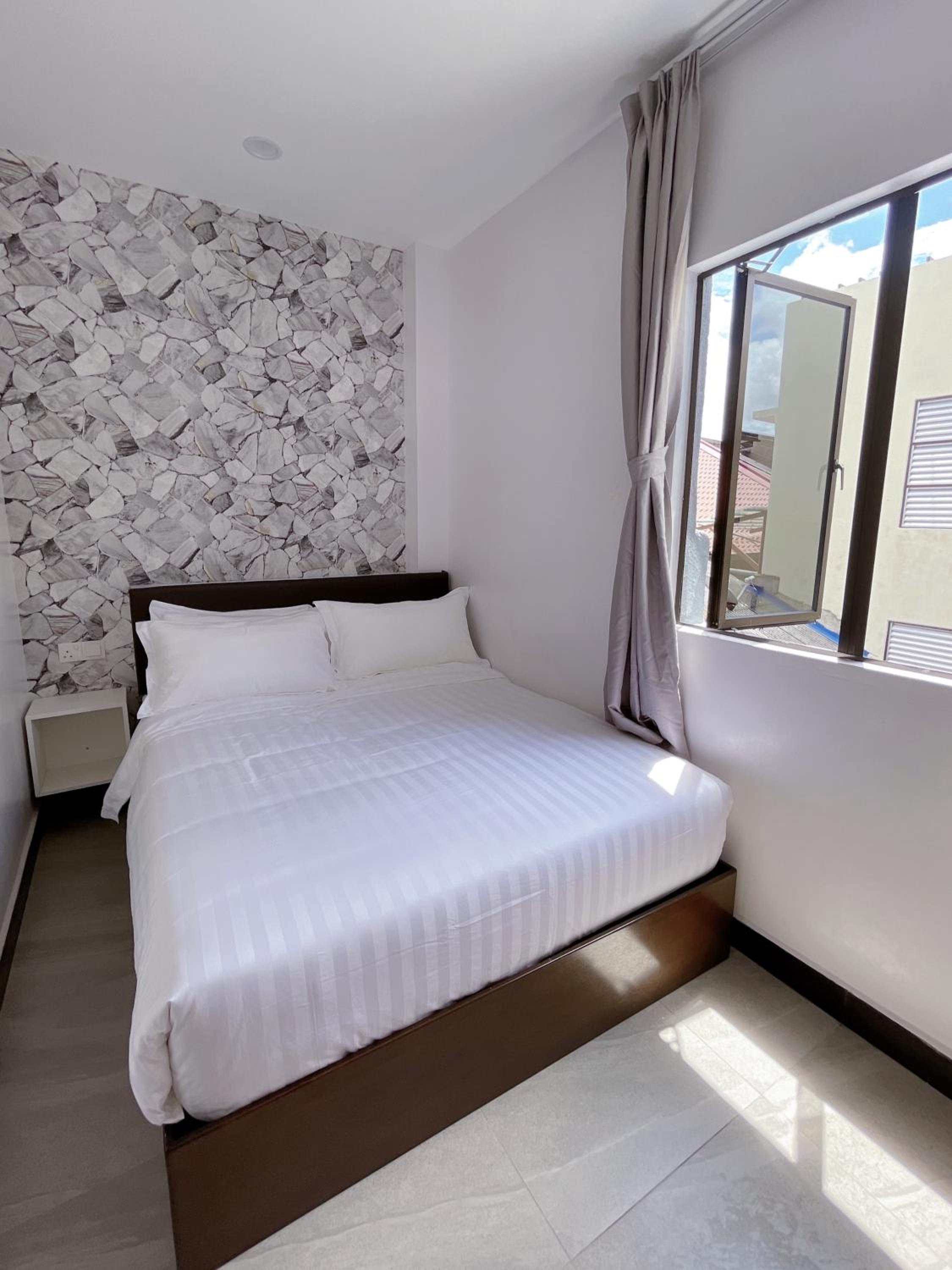 Superior Queen Room