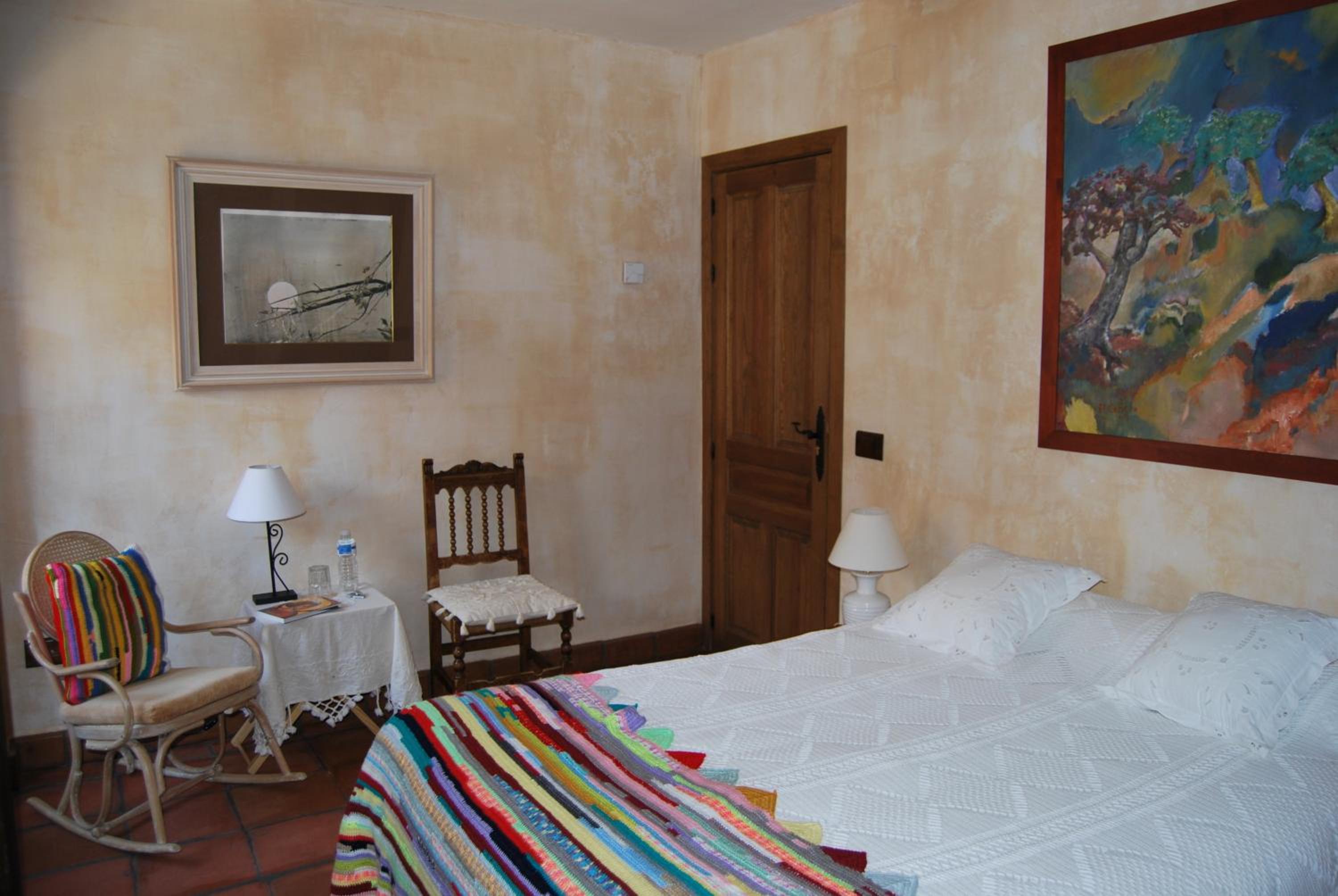 Double Room with Shower photo 3