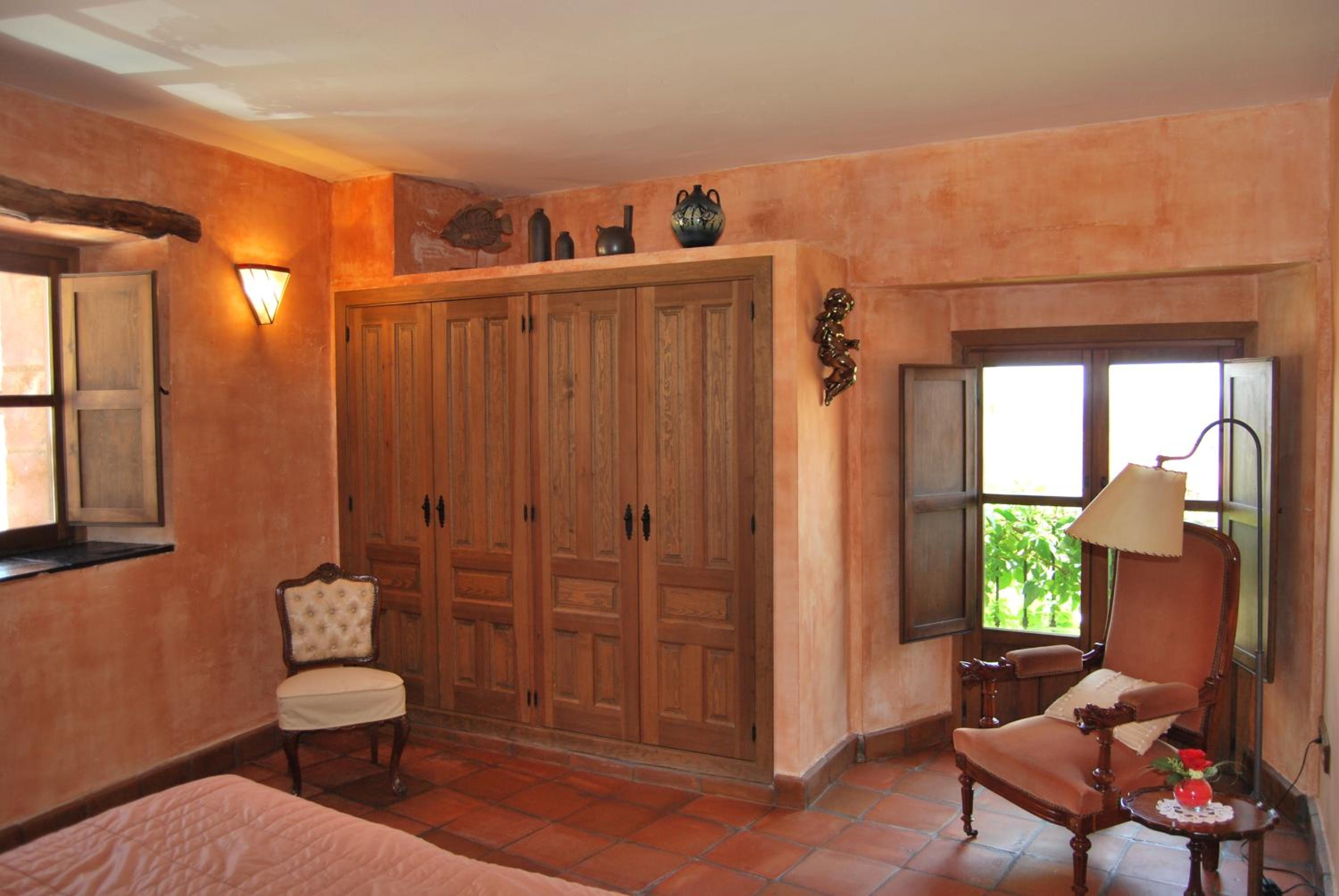 Twin Room with Balcony photo 3
