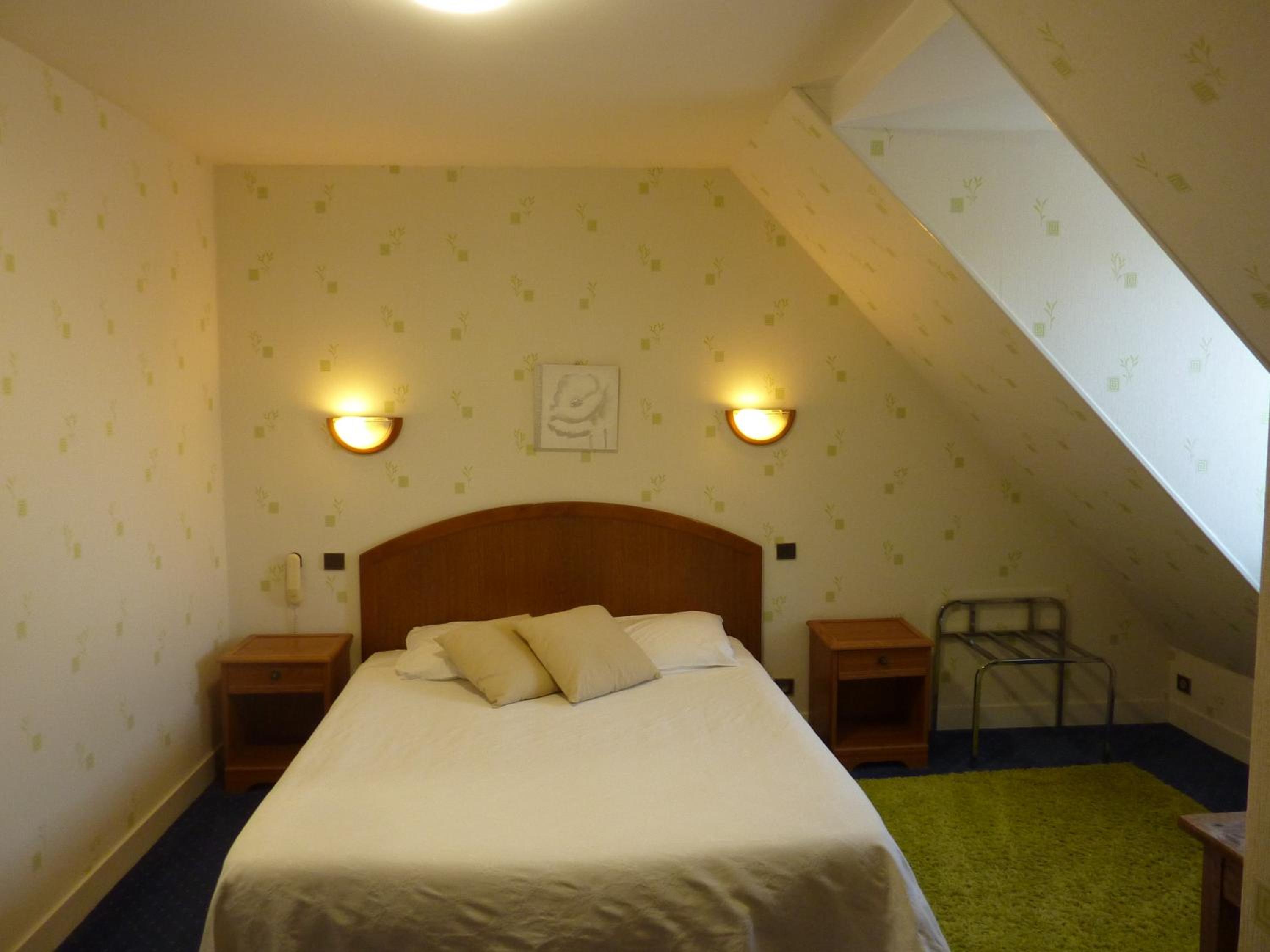 Double room 2nd floor photo 3