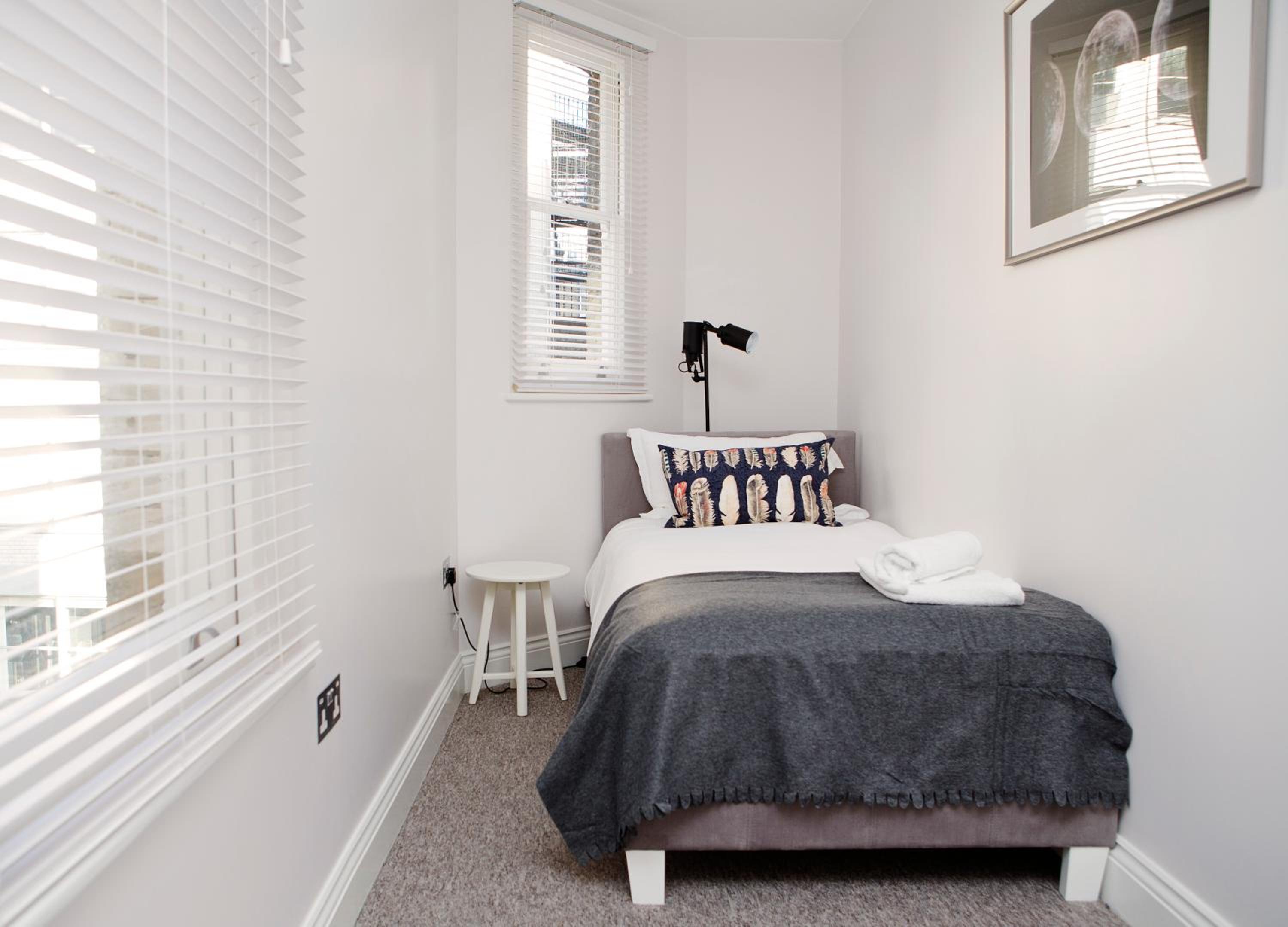 Two-Bedroom Apartment (Third Floor - E) photo 3