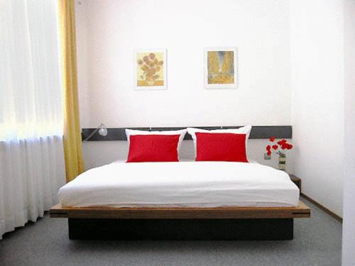 Double Room - Photo 6