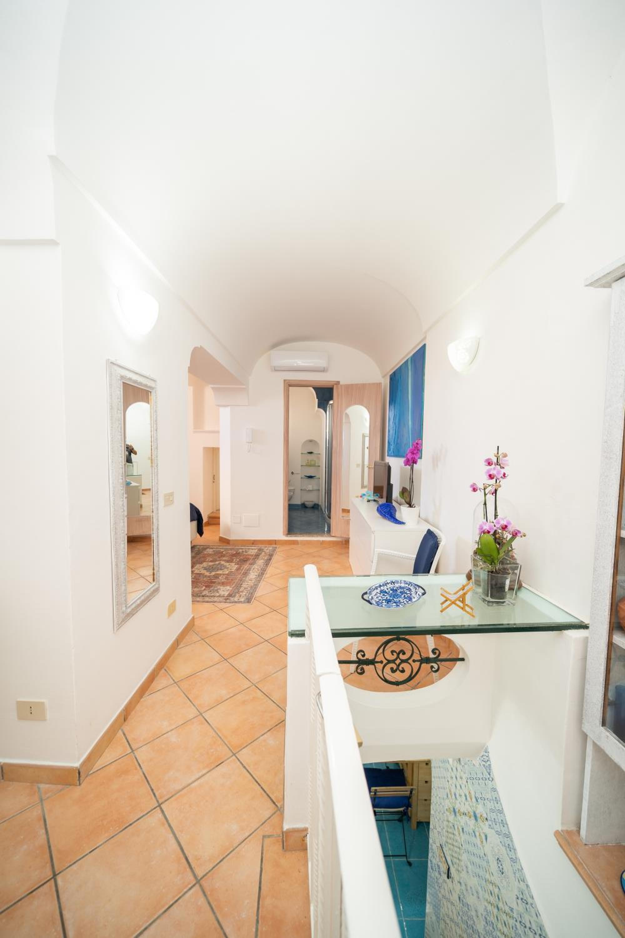 One-Bedroom House photo 3