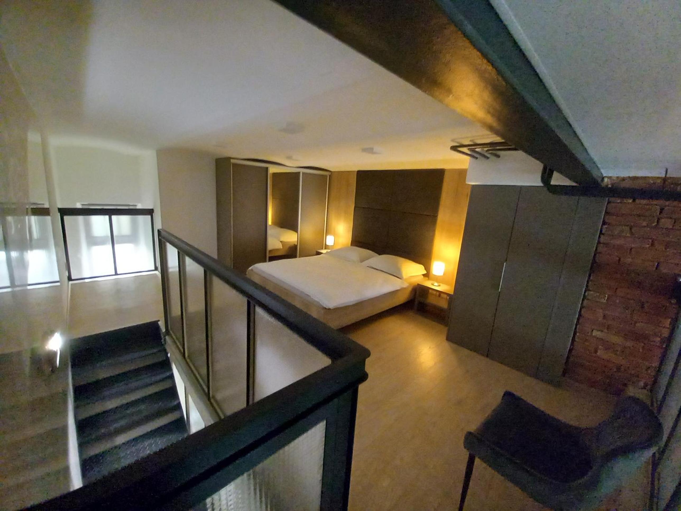 Apartment - Split Level