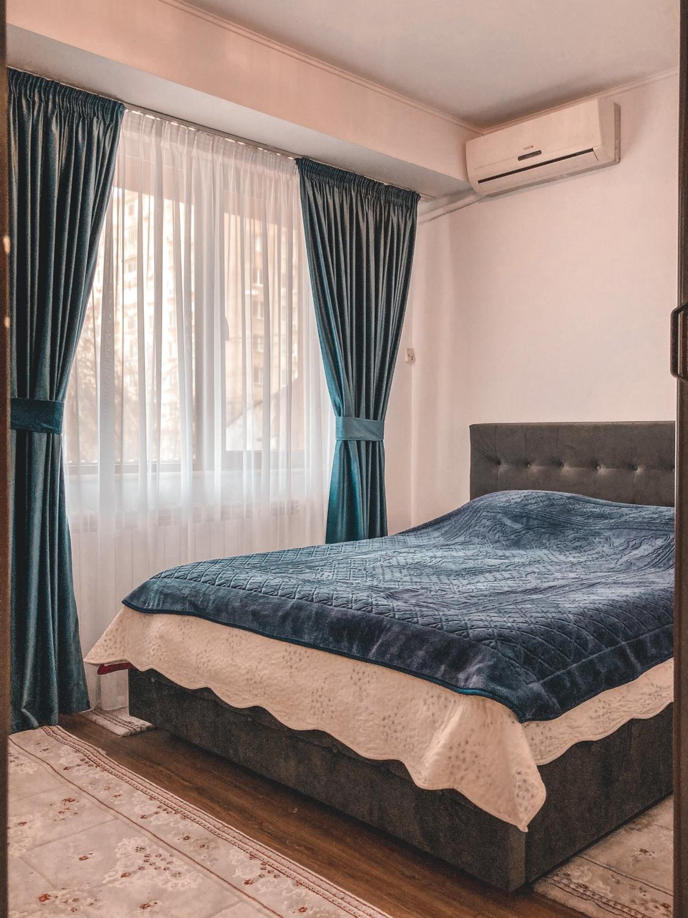 One-Bedroom Apartment - Photo 6