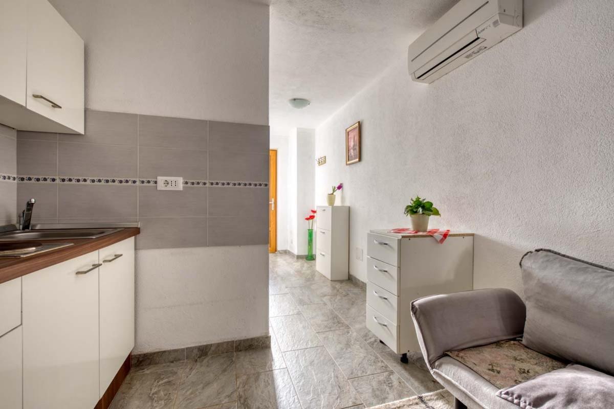 Apartment - Ground Floor - Photo 20
