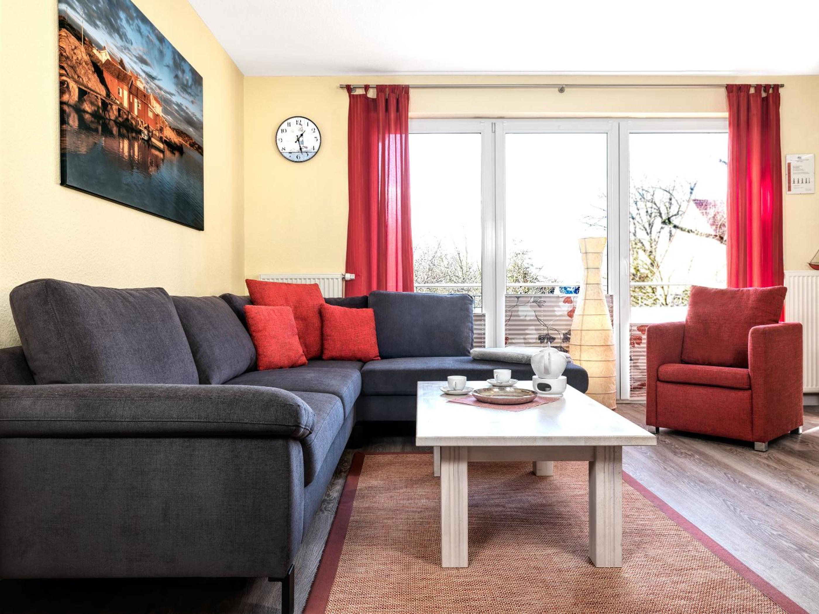 Apartment with Sea View photo 2