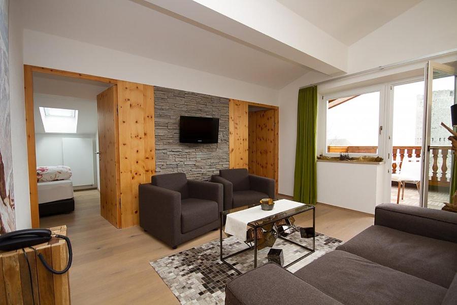 Quadruple Room with Mountain View - Photo 5