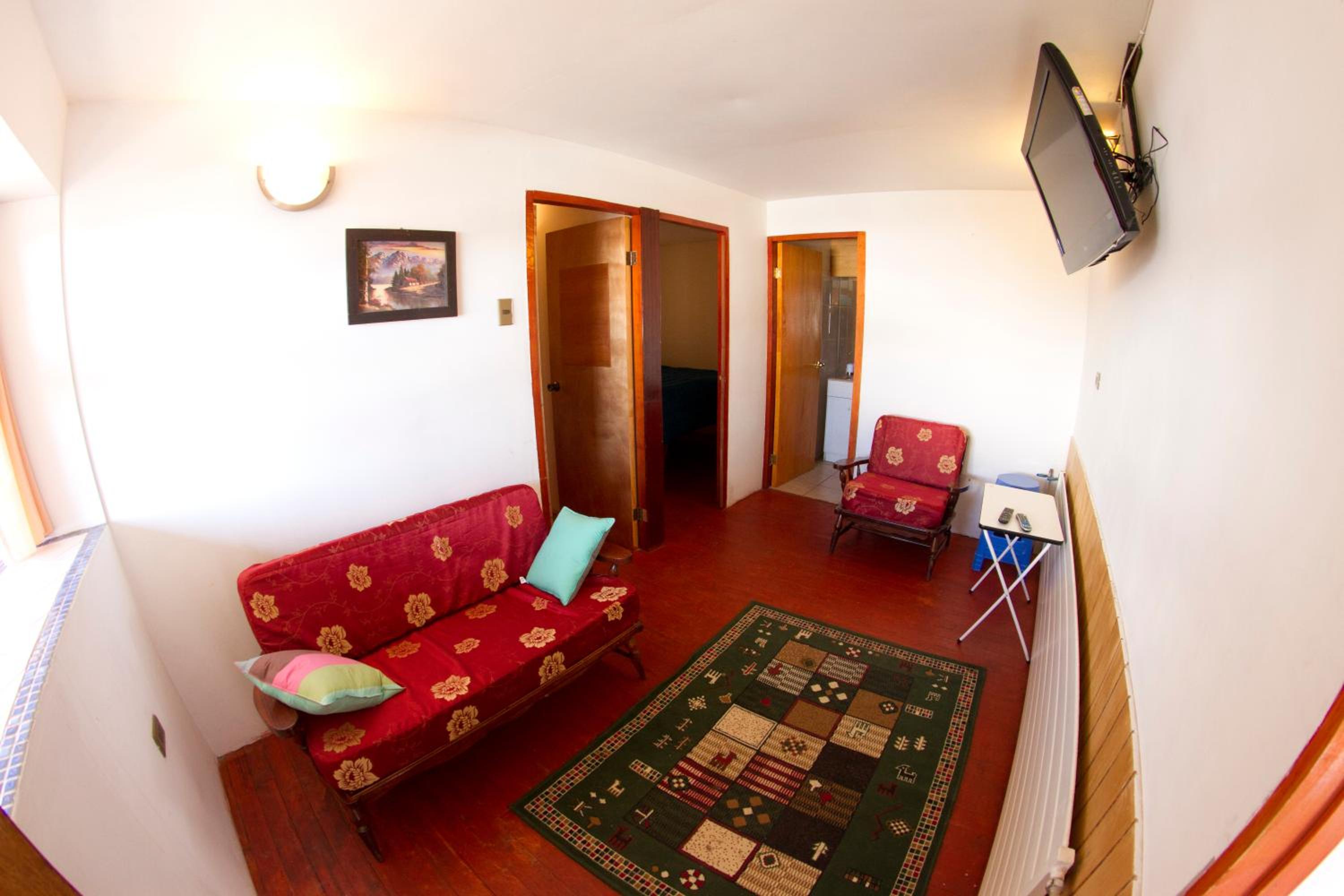 Family Room photo 3