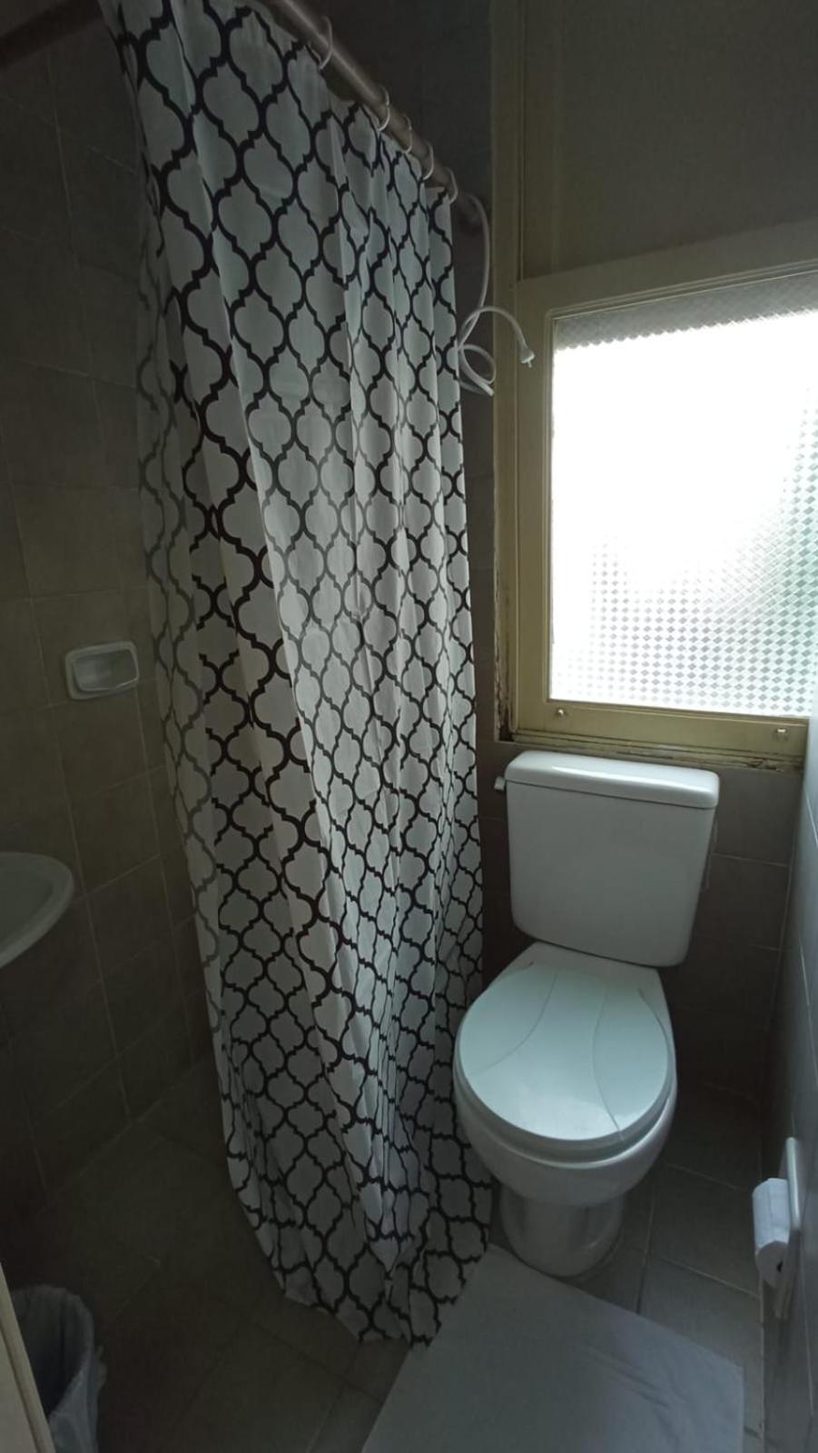 Standard Twin Room - Photo 5