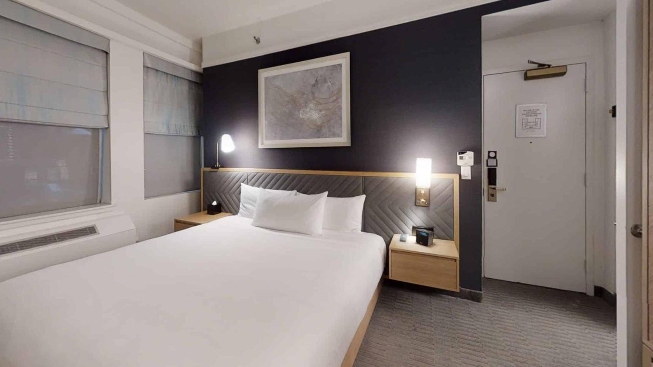 Newly Renovated Standard Room with King Bed