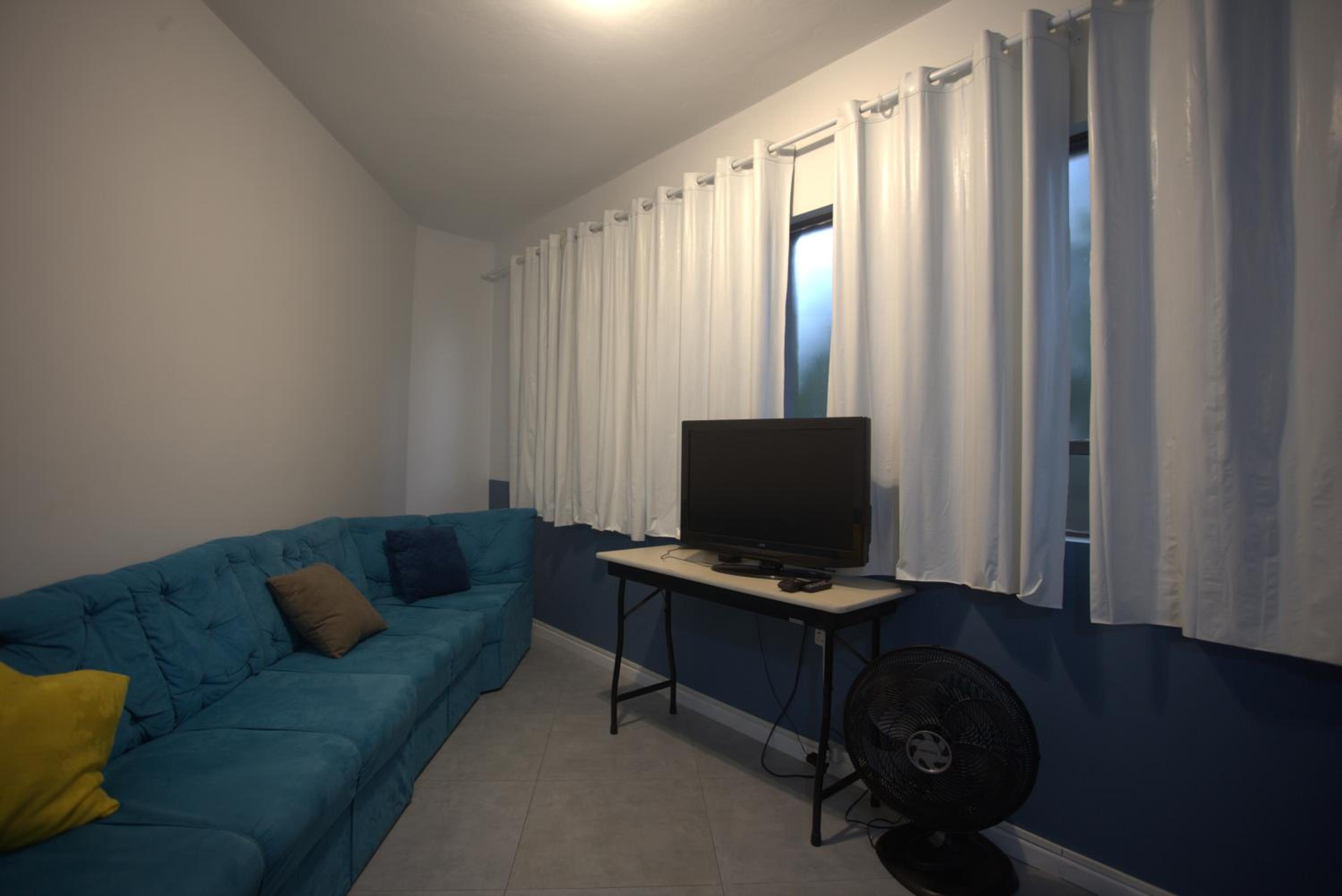 Apartment - Photo 4