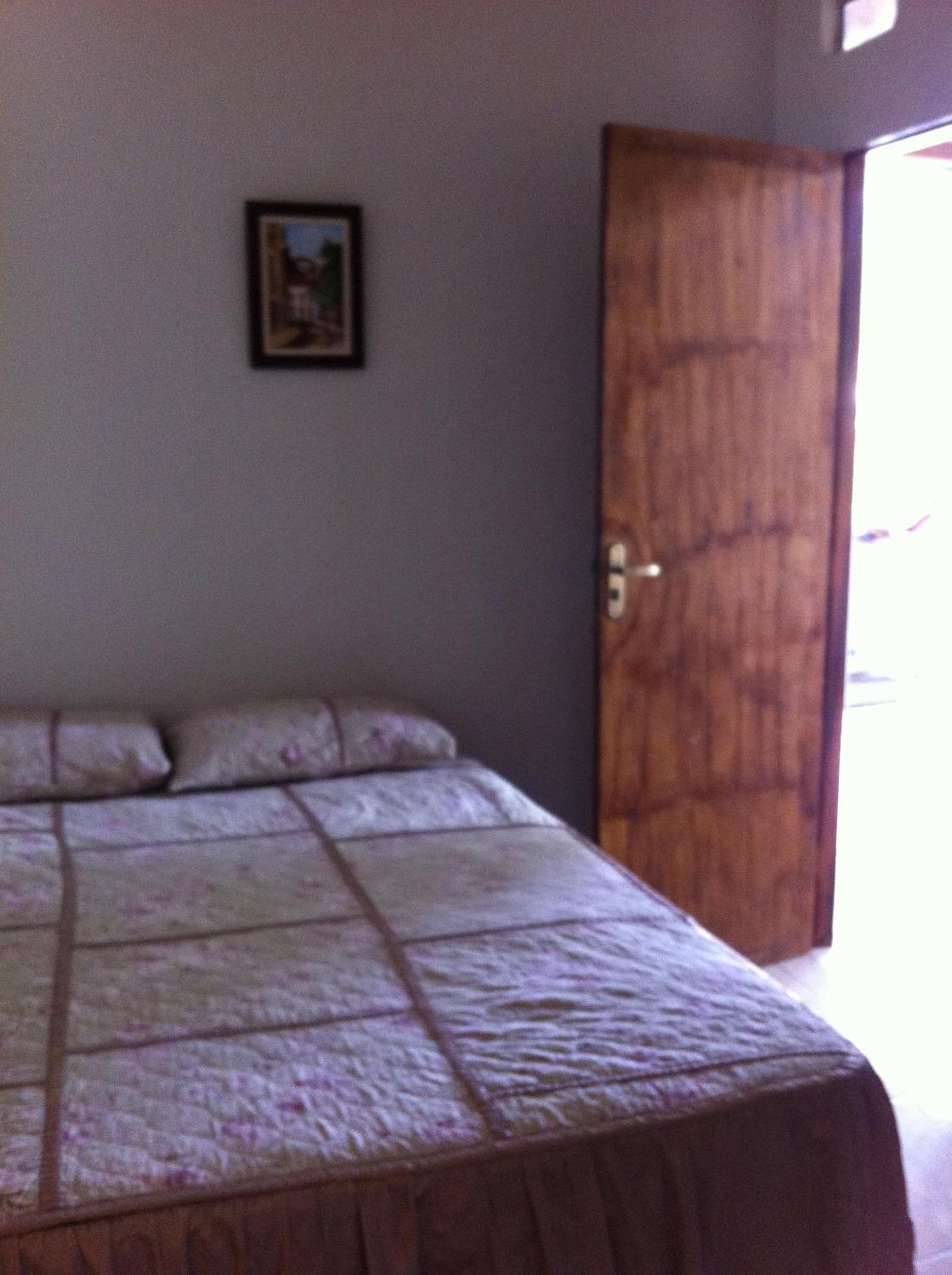 Budget Double or Twin Room with Air-Conditioning photo 3