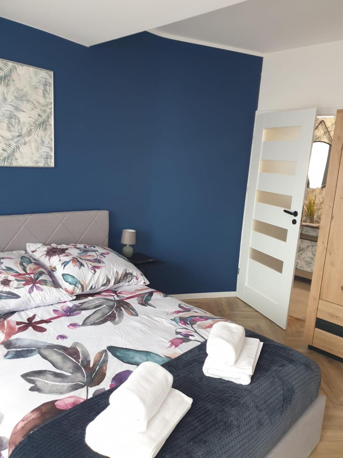 One-Bedroom Apartment - Photo 6