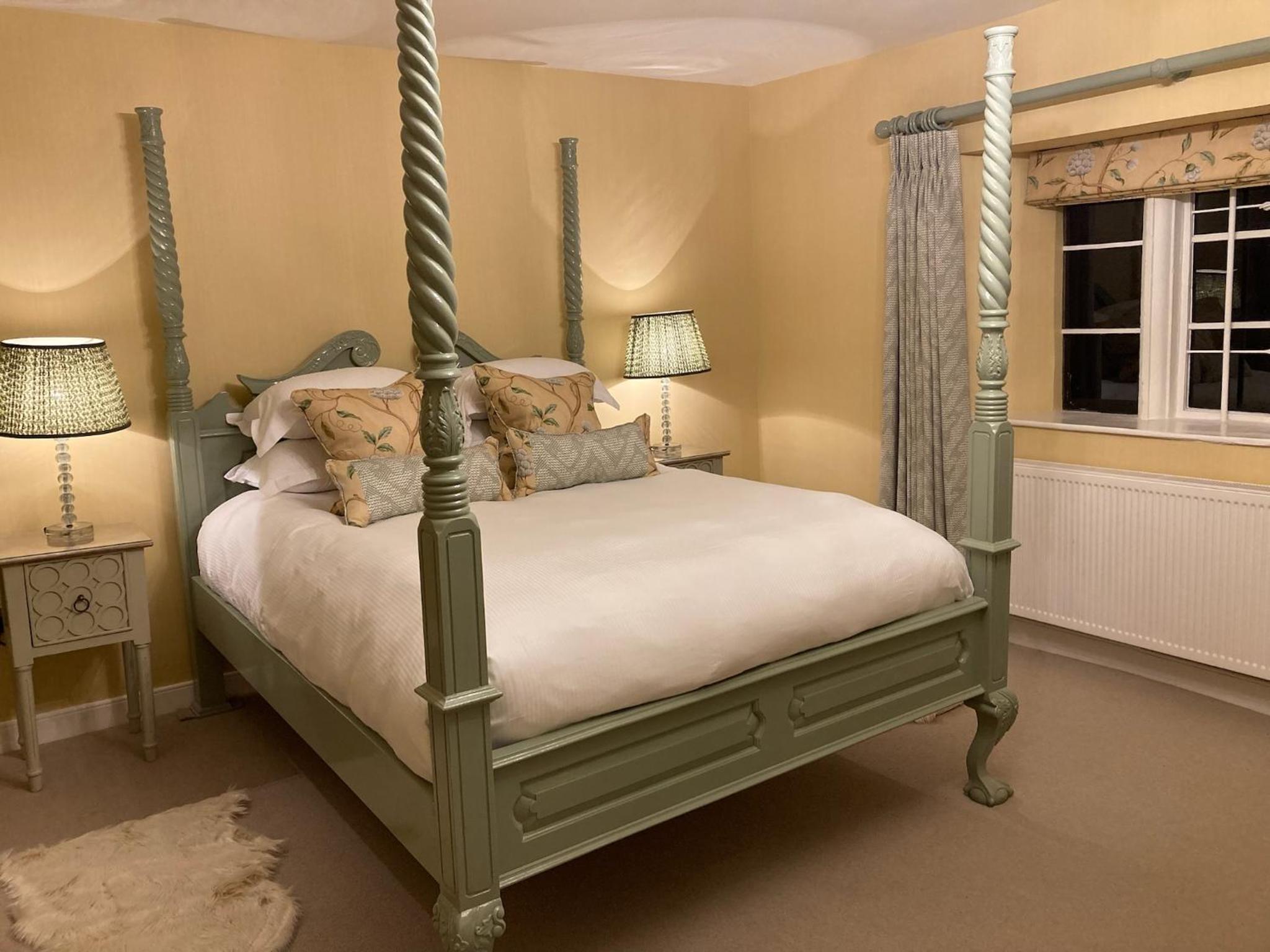 Deluxe Suite - Photo 2