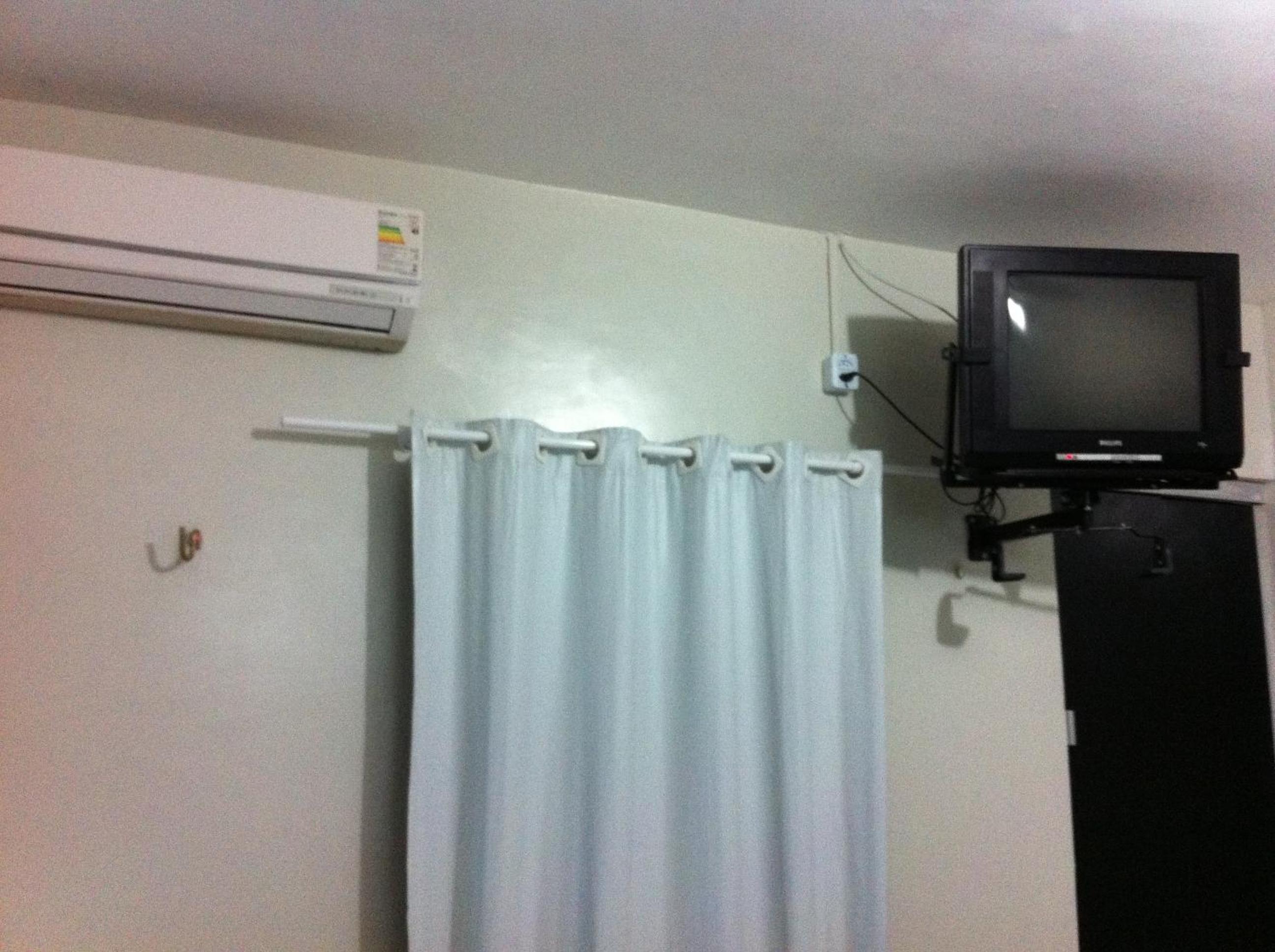 Bed in 6-Bed Mixed Dormitory Room photo 1