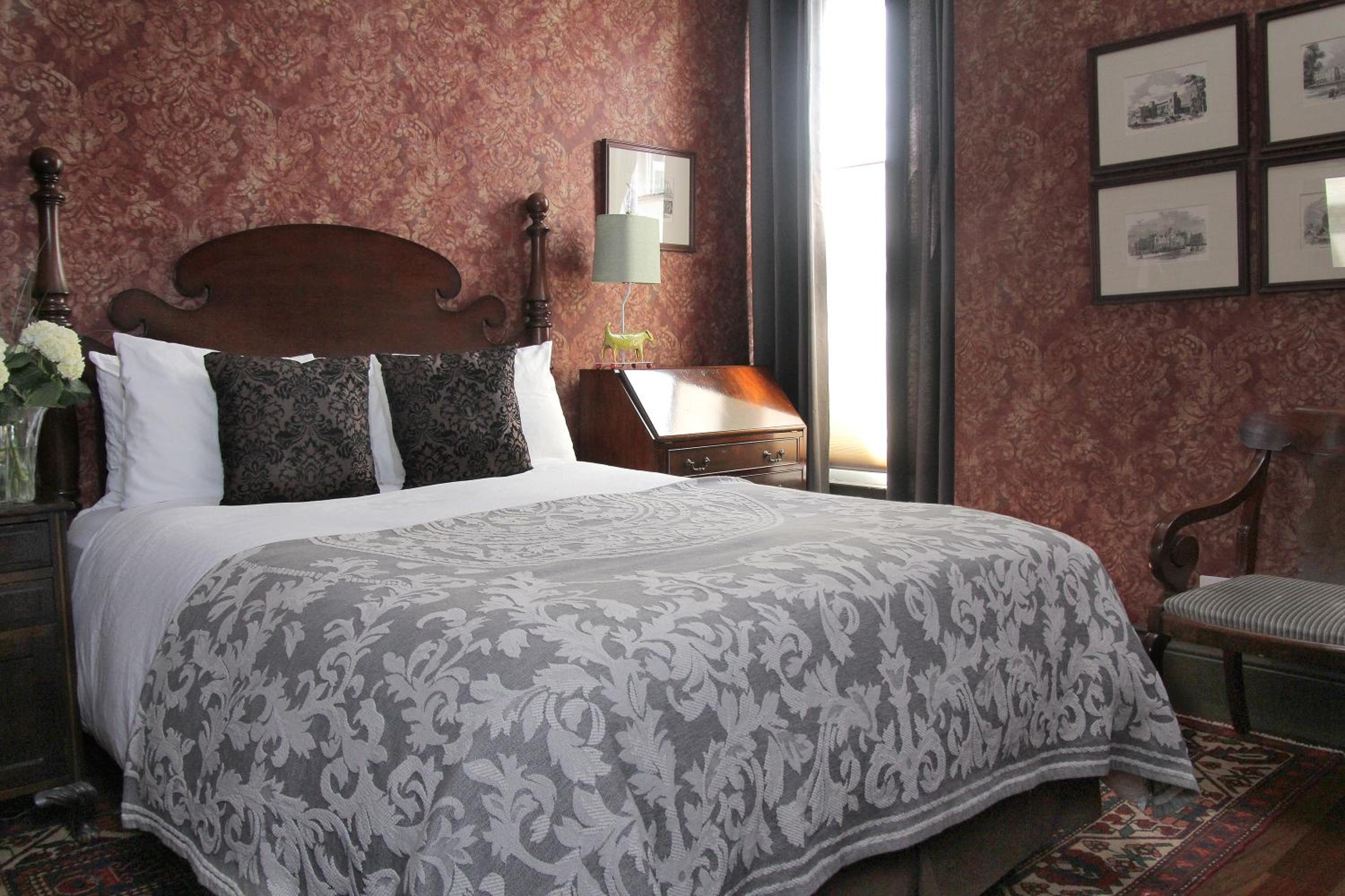 Economy Double Room - Photo 3