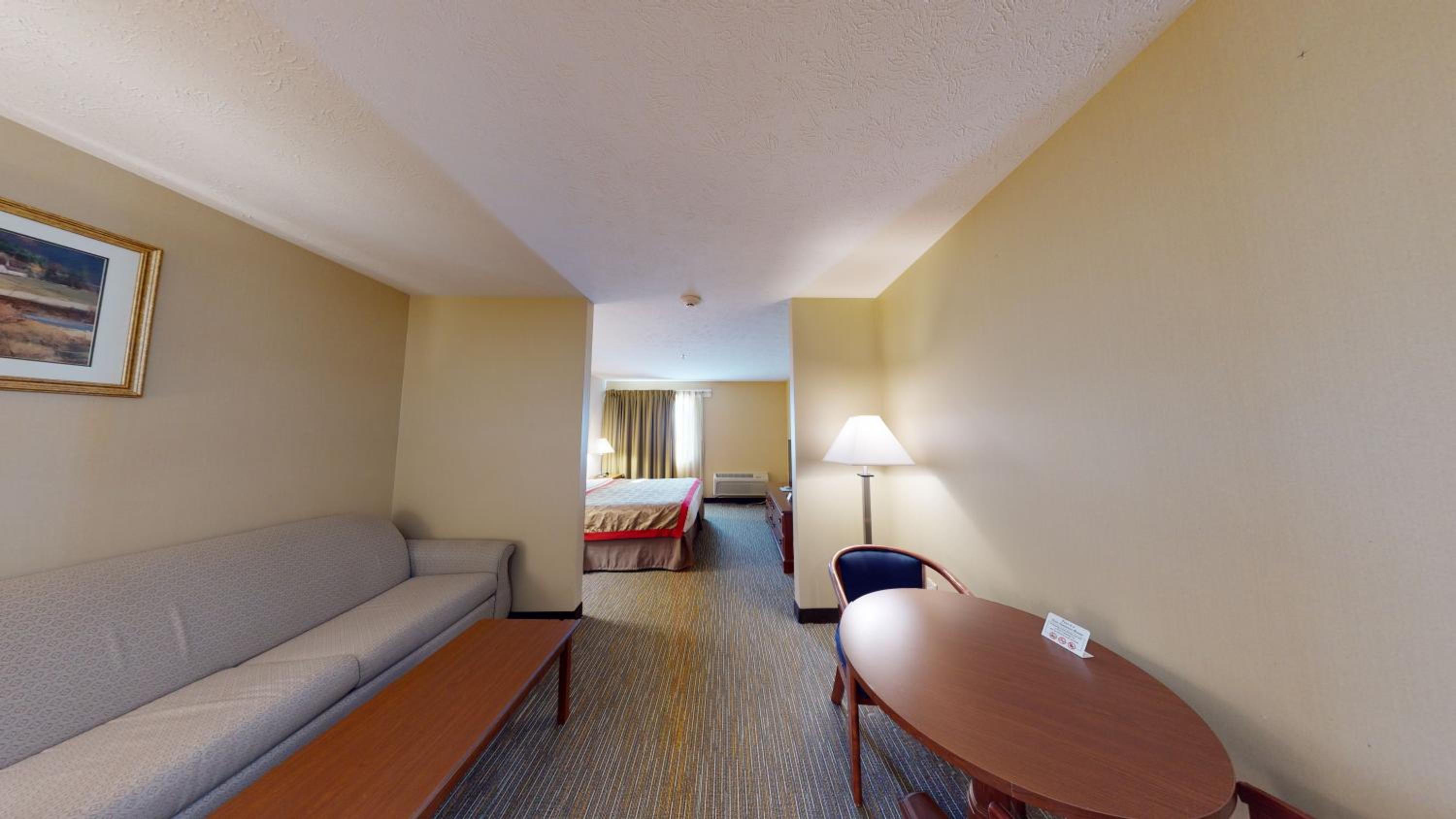 King Studio Suite - Non-Smoking - Photo 4