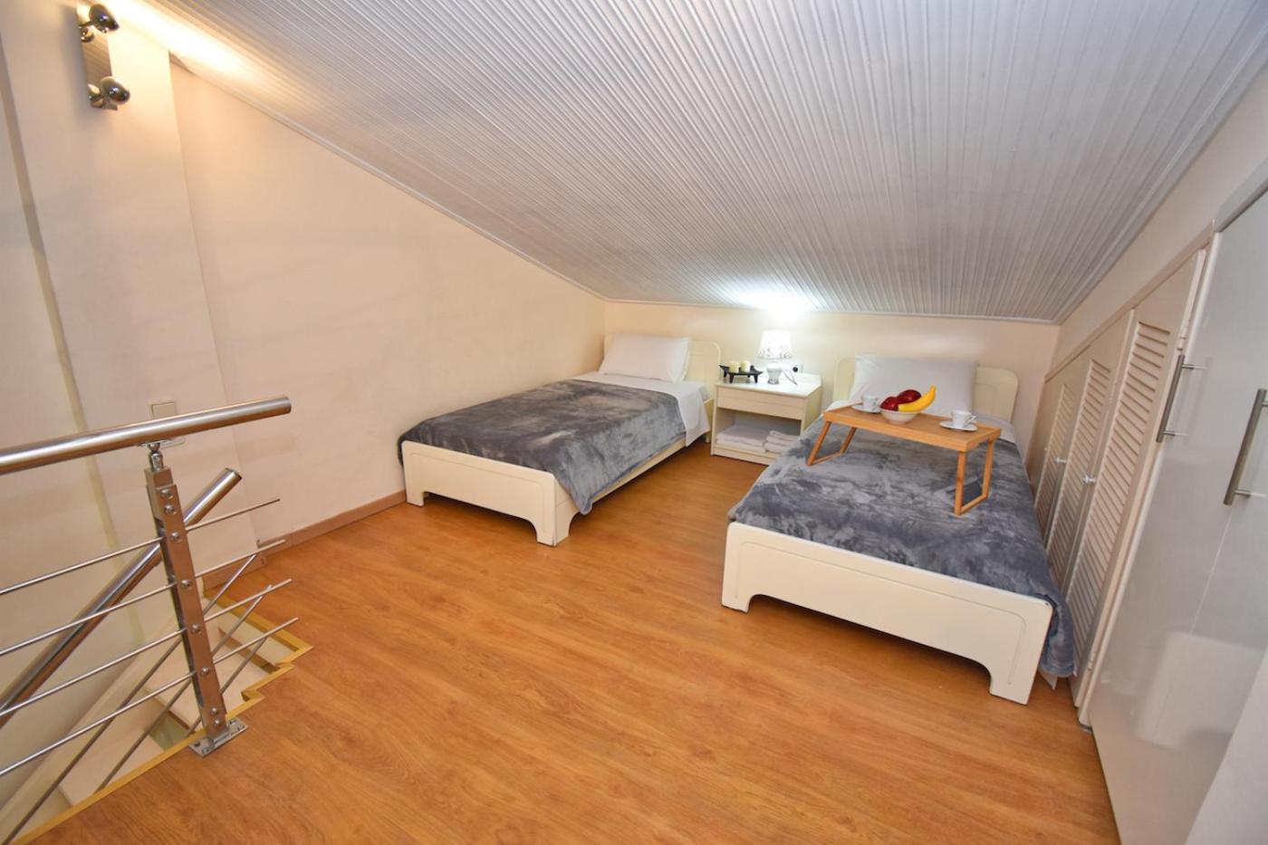 Apartment - Split Level