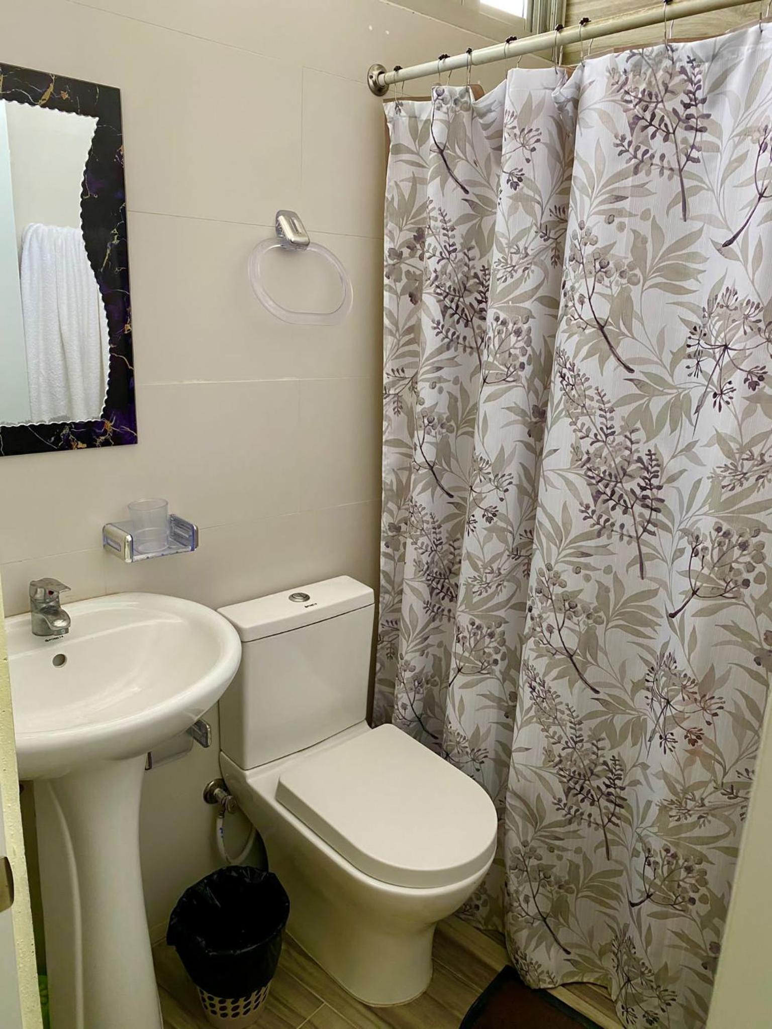 Queen Suite