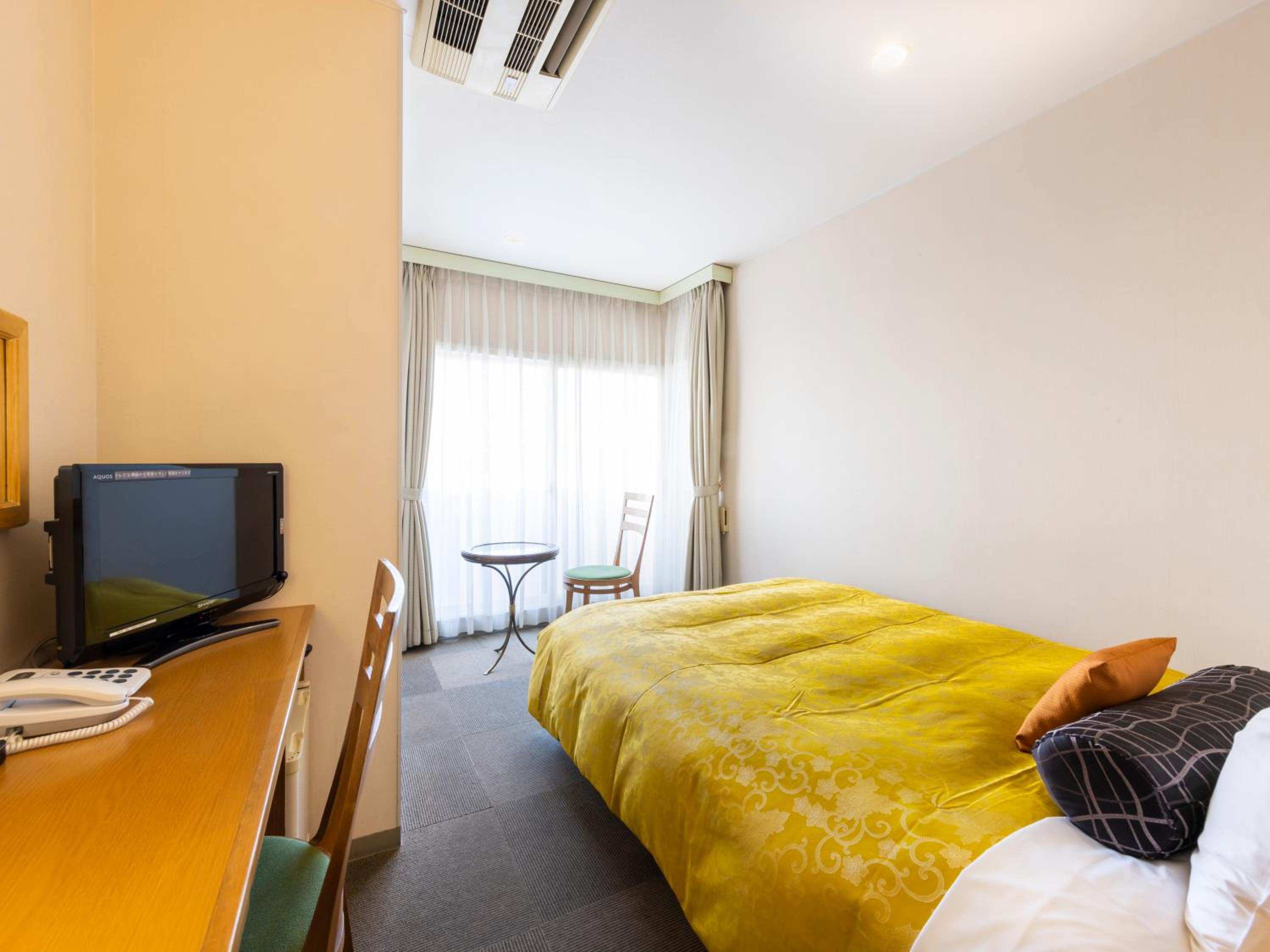 Deluxe Double Room - Non-Smoking - Photo 1