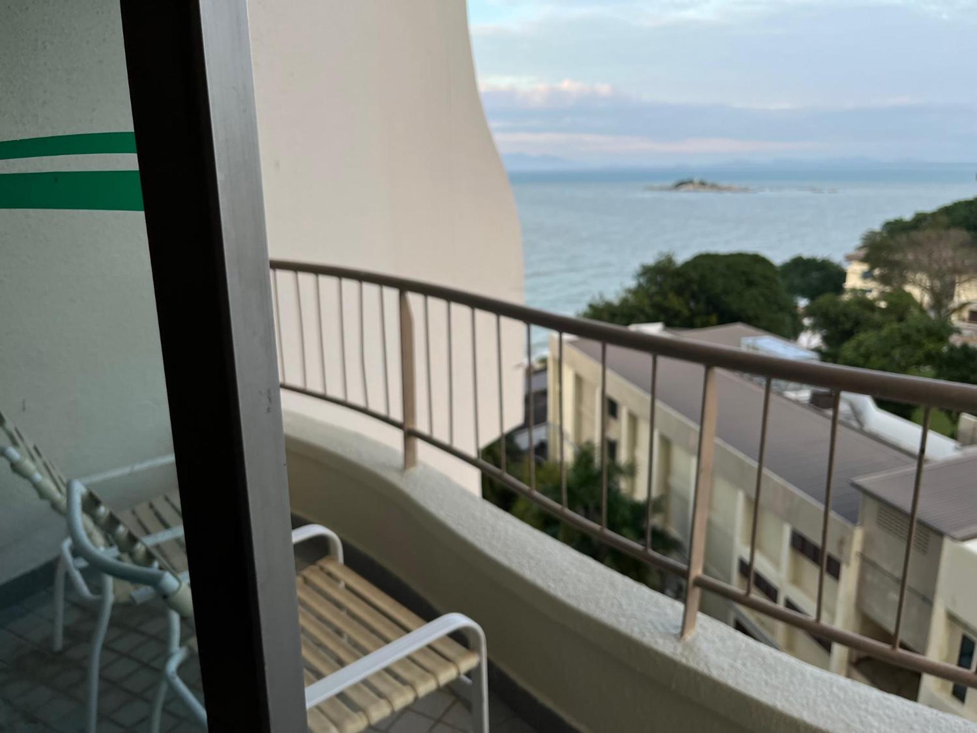 Deluxe Suite with Sea View