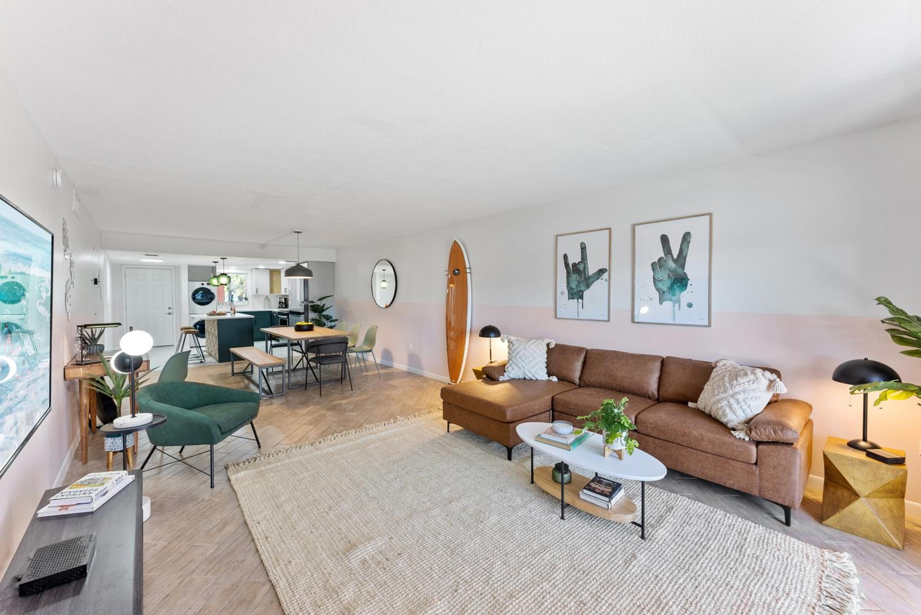 Deluxe Three-Bedroom Condo with Resort Views - Unit #29, photo 6