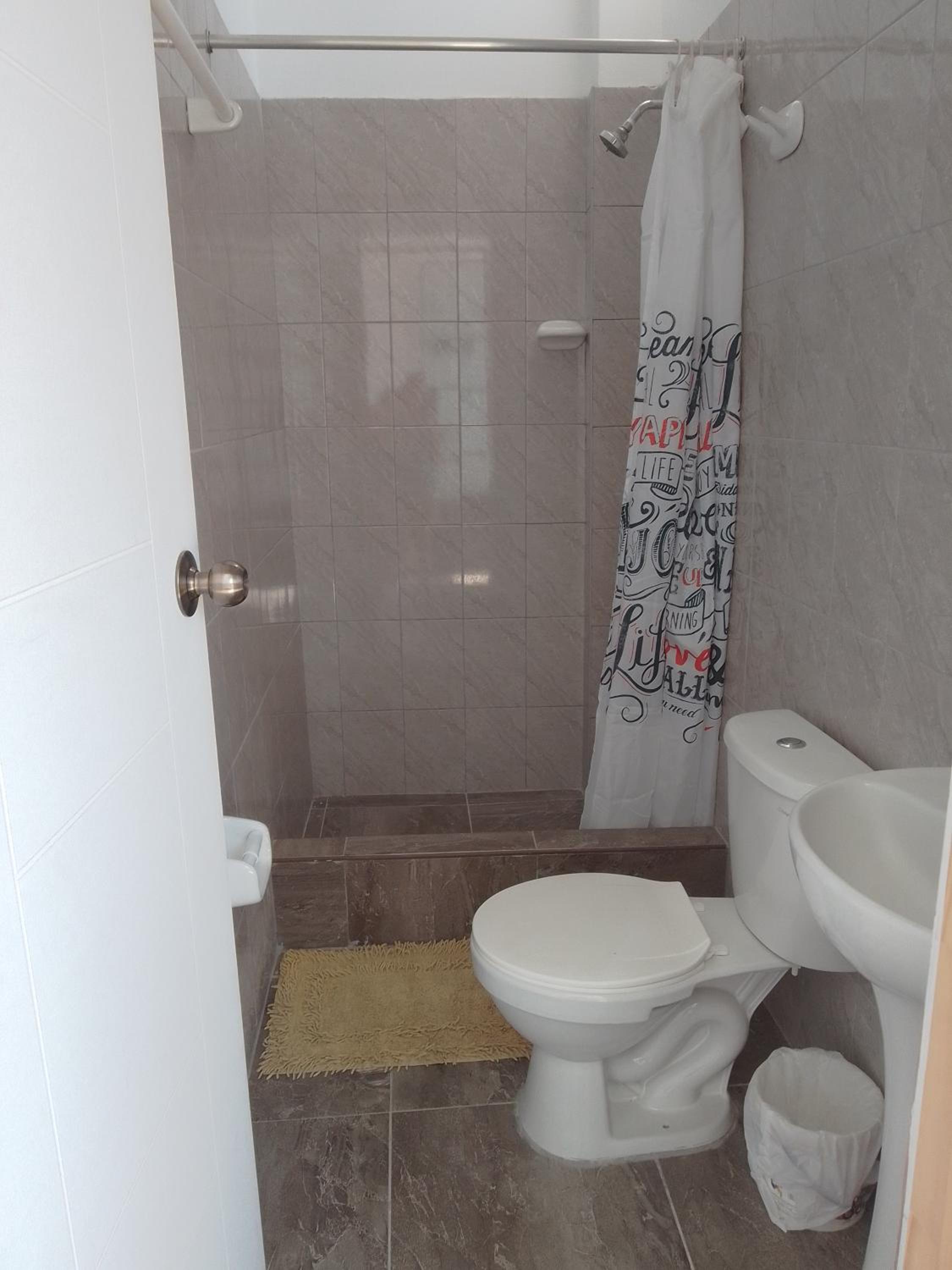 Double Room with Private Bathroom photo 3