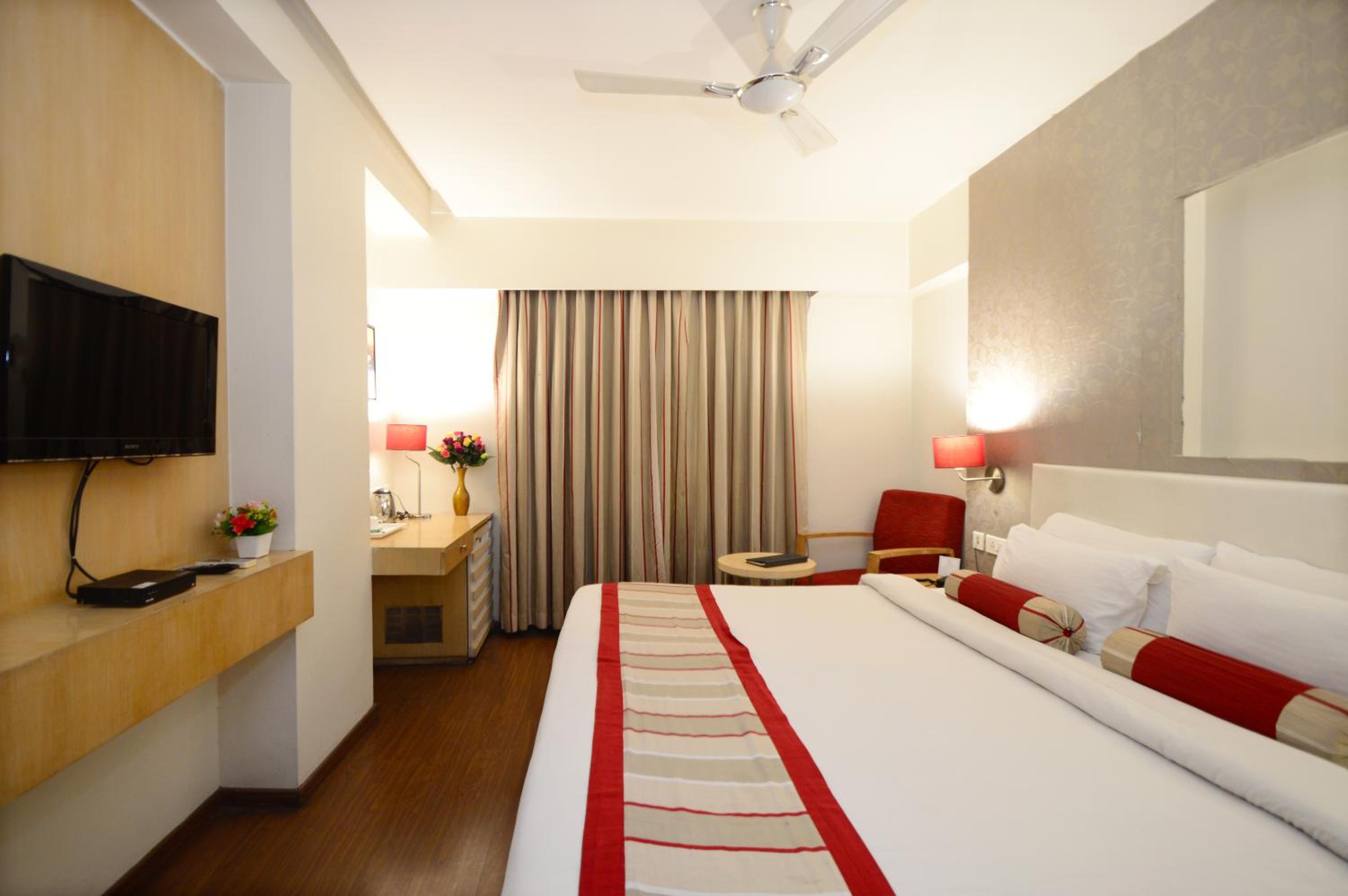 Deluxe Double Room - Photo 2