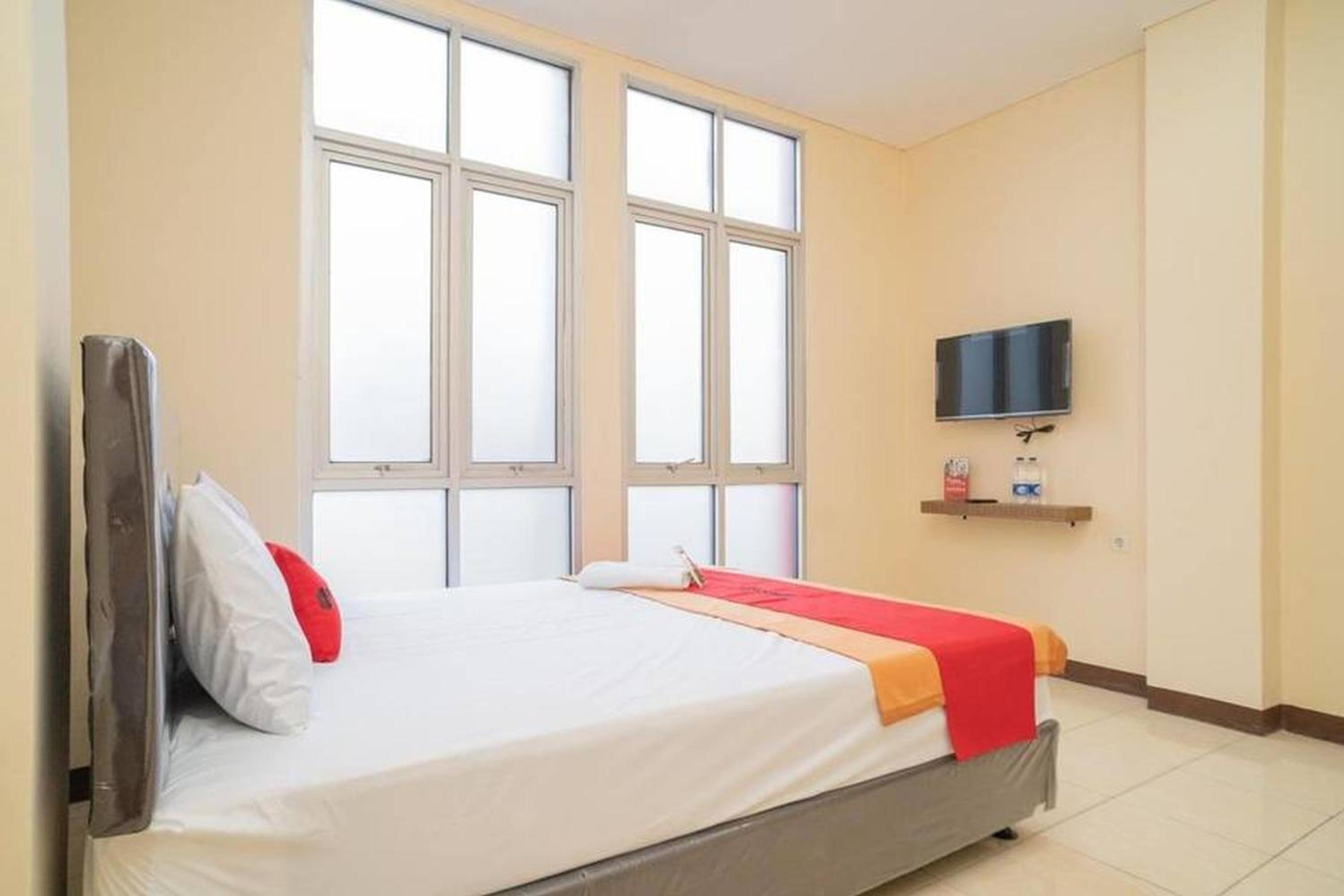 Standard Double Room - Photo 7