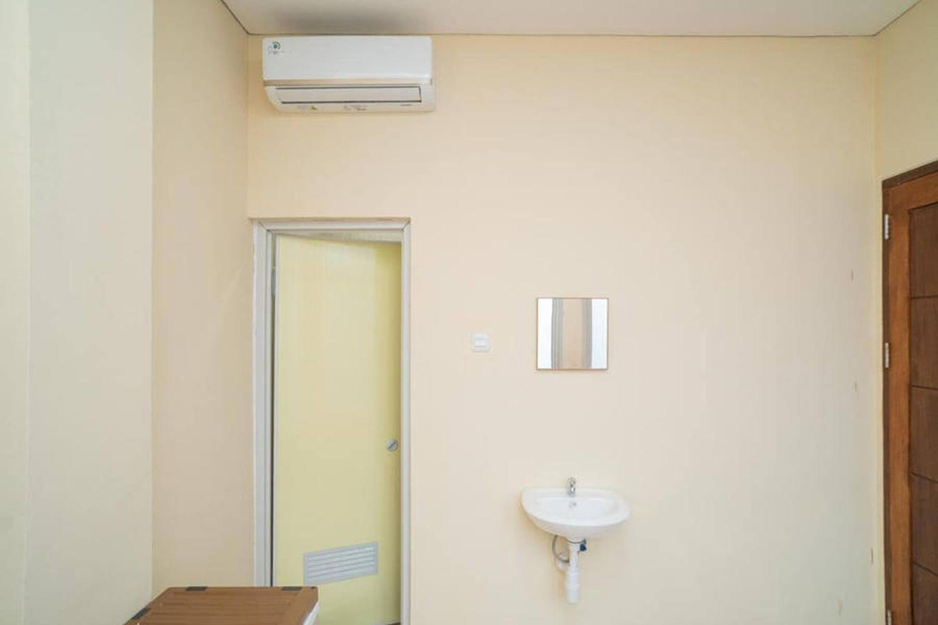 Deluxe Double Room - Photo 8