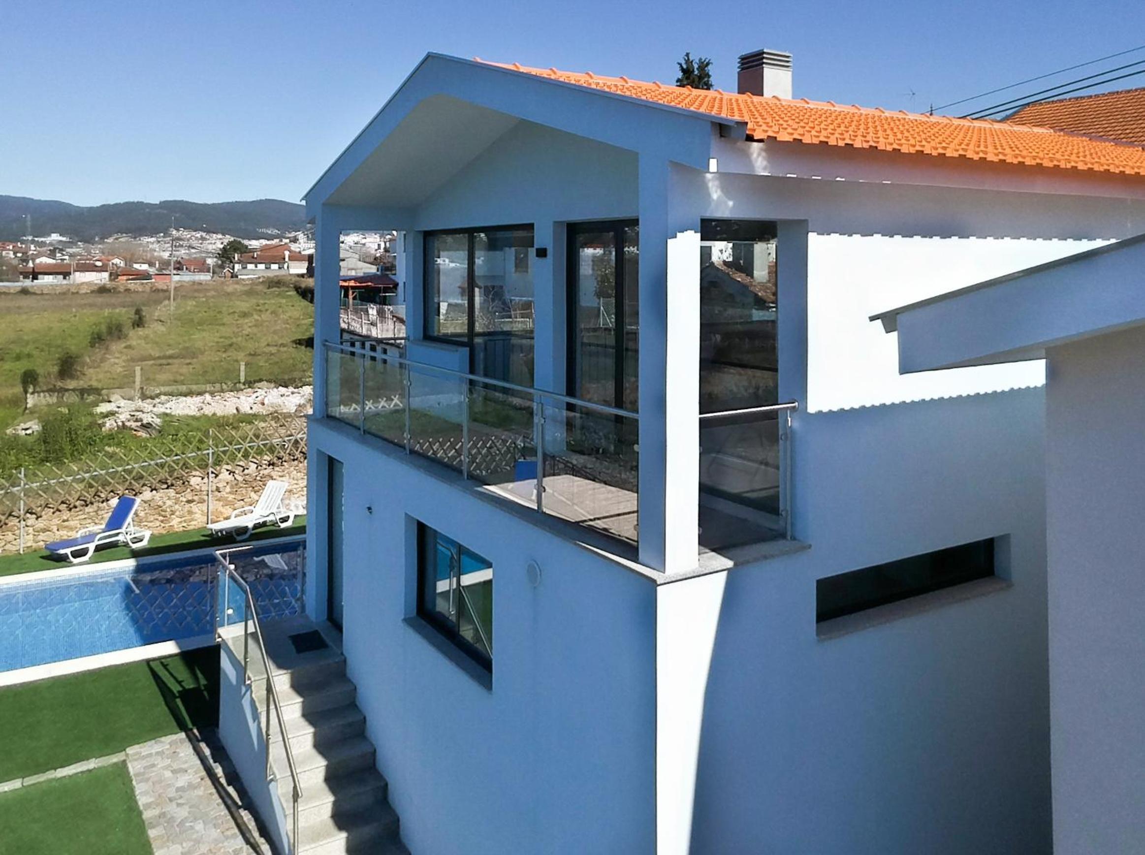 Two-Bedroom House - Photo 81