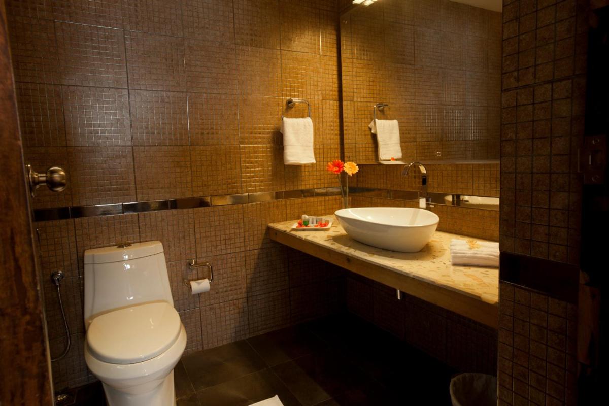 Pavillion Room - Photo 6